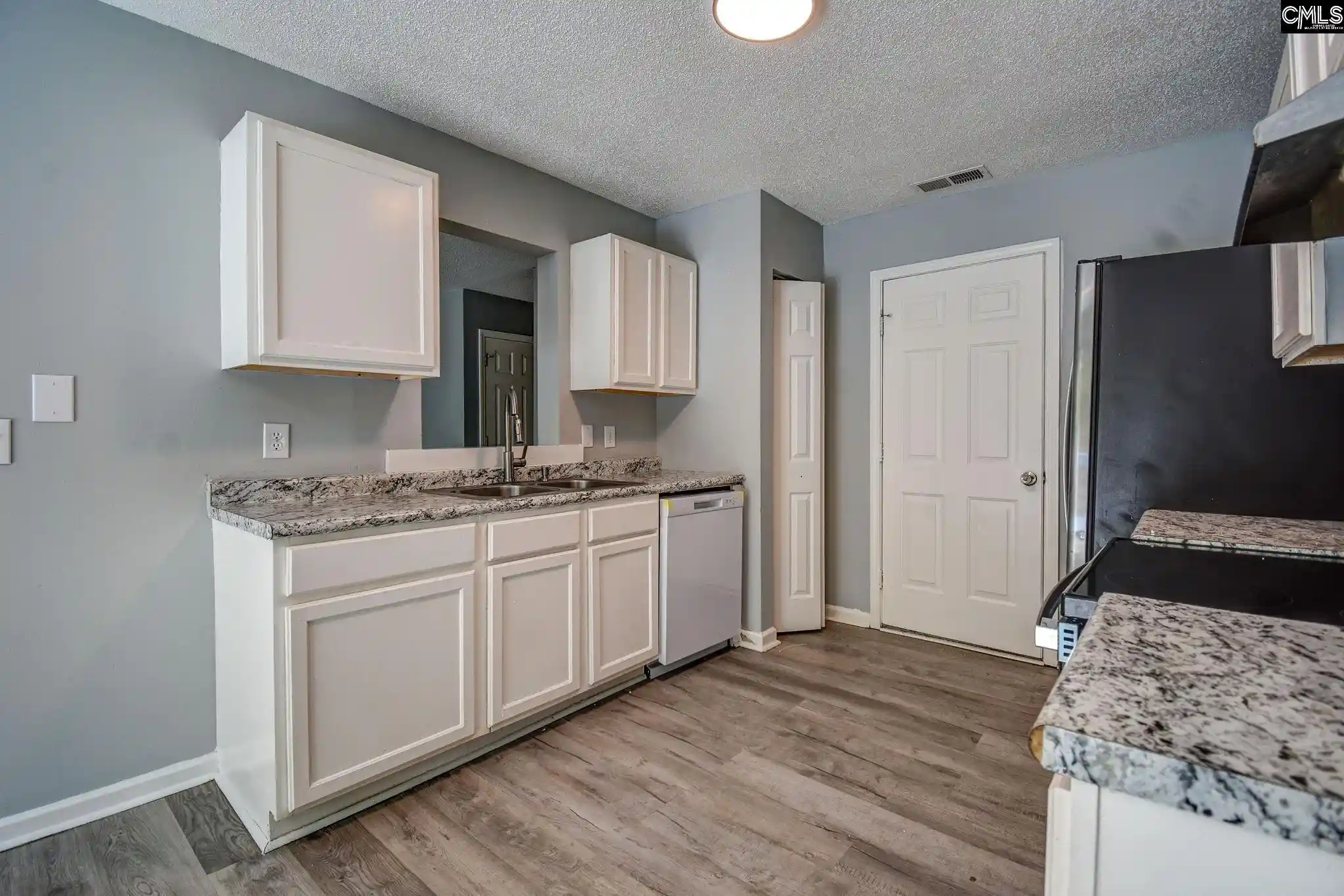 Photo 2 of Single family home for sale at 304 Curvewood, Columbia, SC 29229 | MLS# 643722 | Listing updated on 2026-10-12