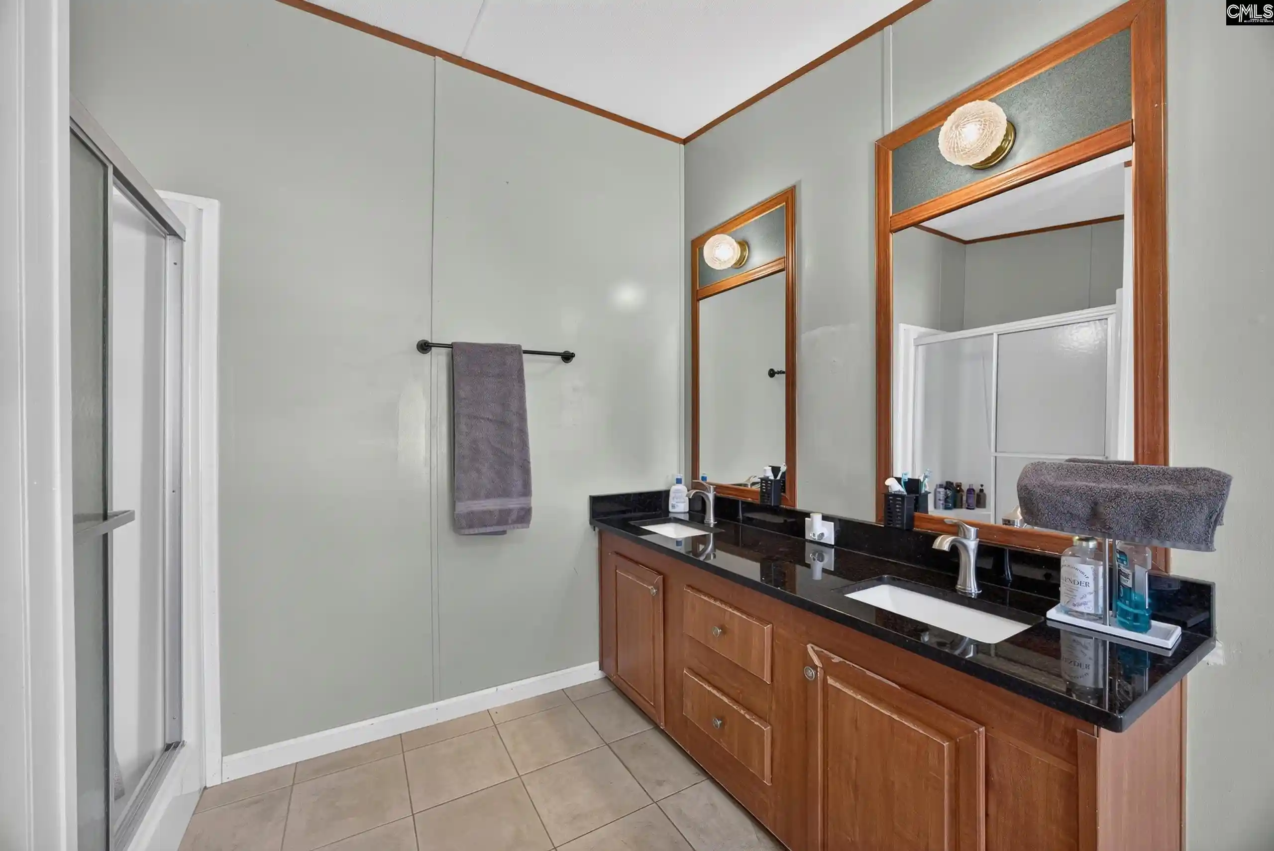 Photo 2 of Manufactured home for sale at 300 Doe Trl, Lexington, SC 29073 | MLS# 643735 | Listing updated on 2026-09-25