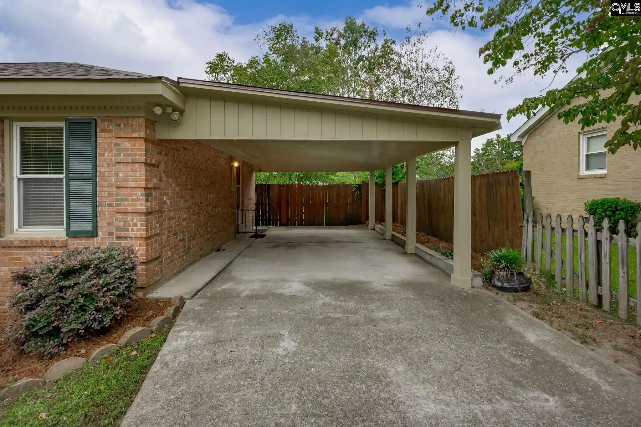 Photo 2 of Sale Pending at 1029 Eastmont, Columbia, SC 29209 | MLS# 643740 | Listing updated on 2026-09-30