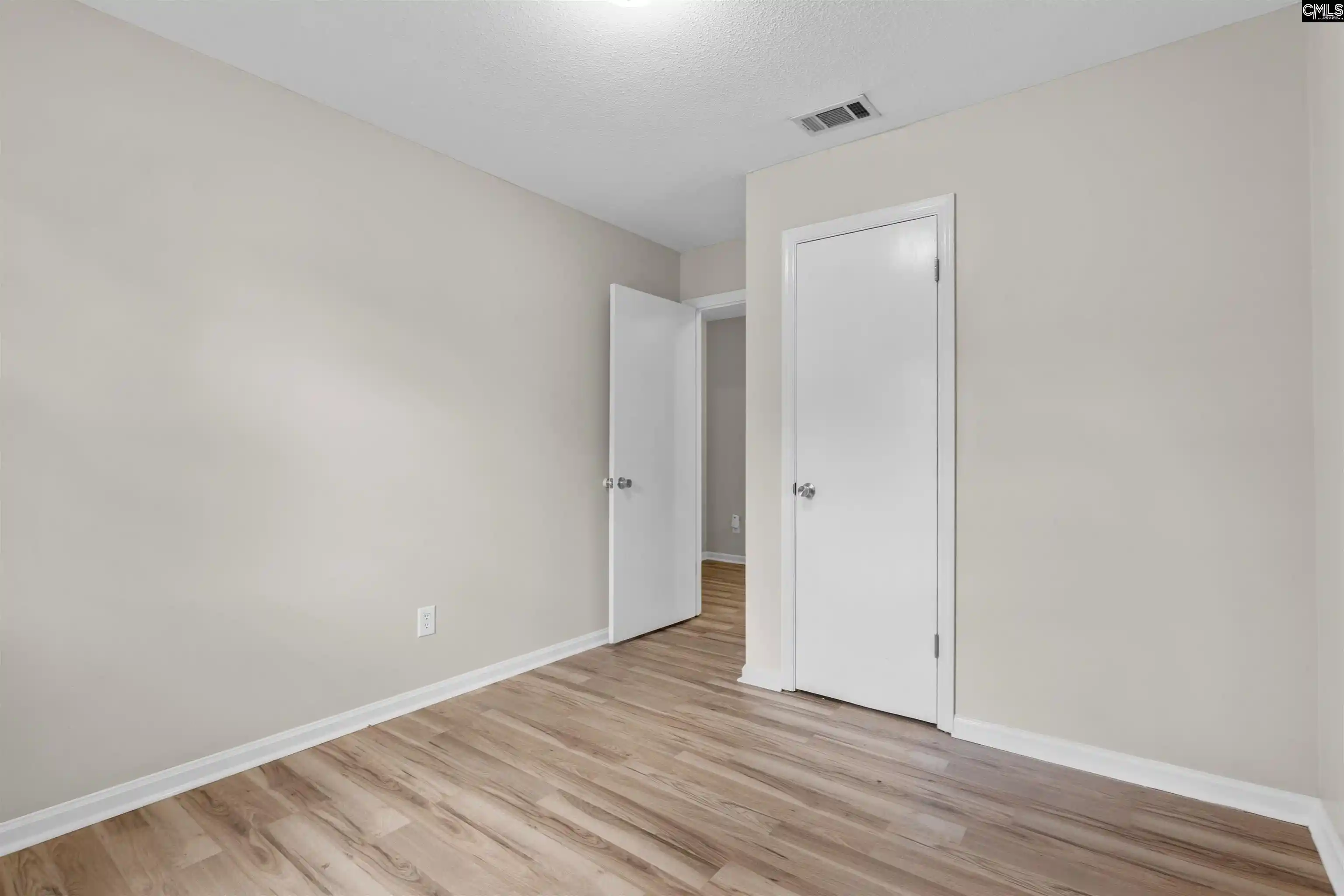 Photo 2 of Single family home for sale at 10 Cinda Leigh, Lexington, SC 29073 | MLS# 643793 | Listing updated on 2026-09-28