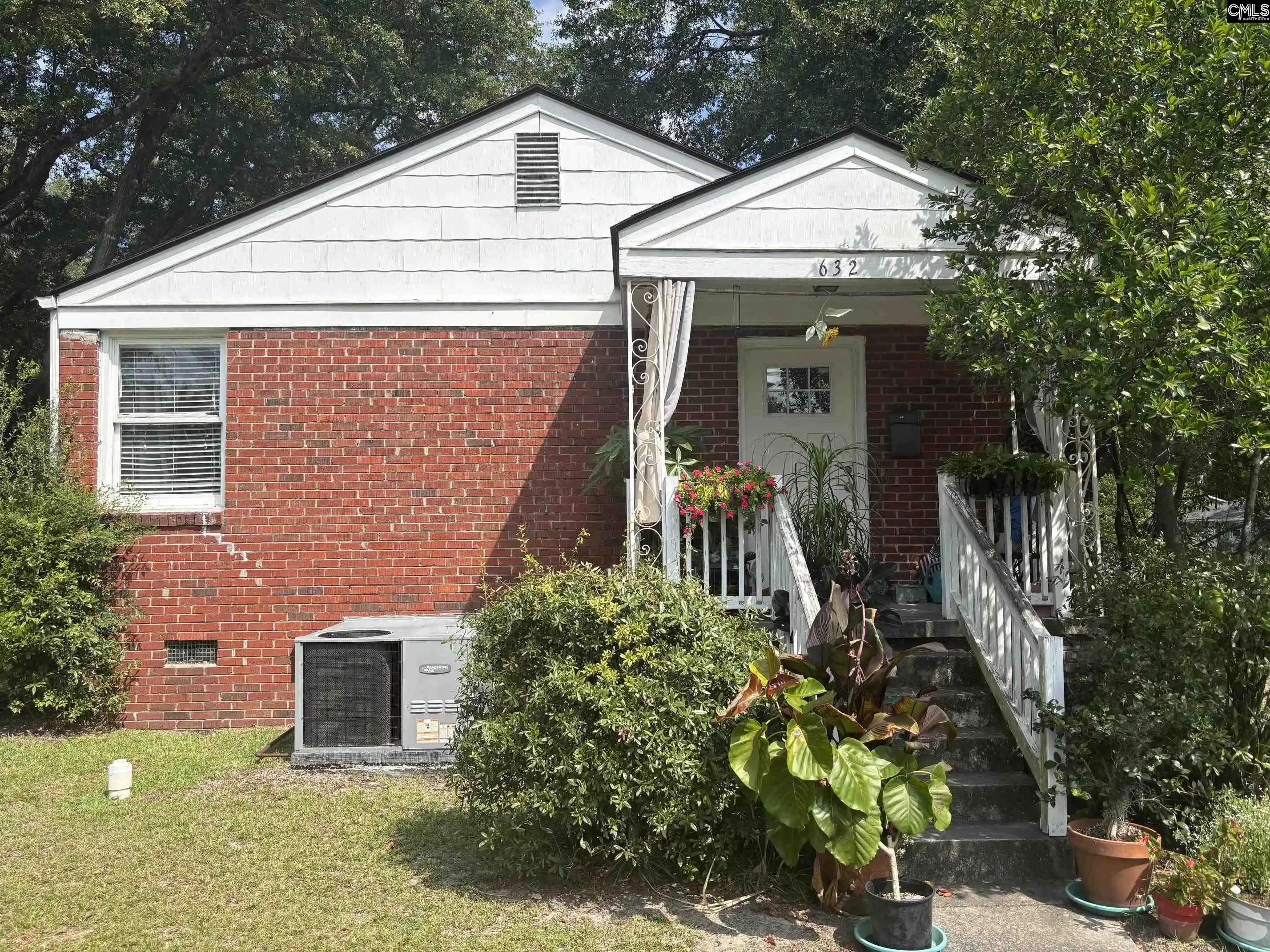 Photo 2 of Multi family home for sale at 624 S Waccamaw, Columbia, SC 29205 | MLS# 643827 | Listing updated on 2026-09-25