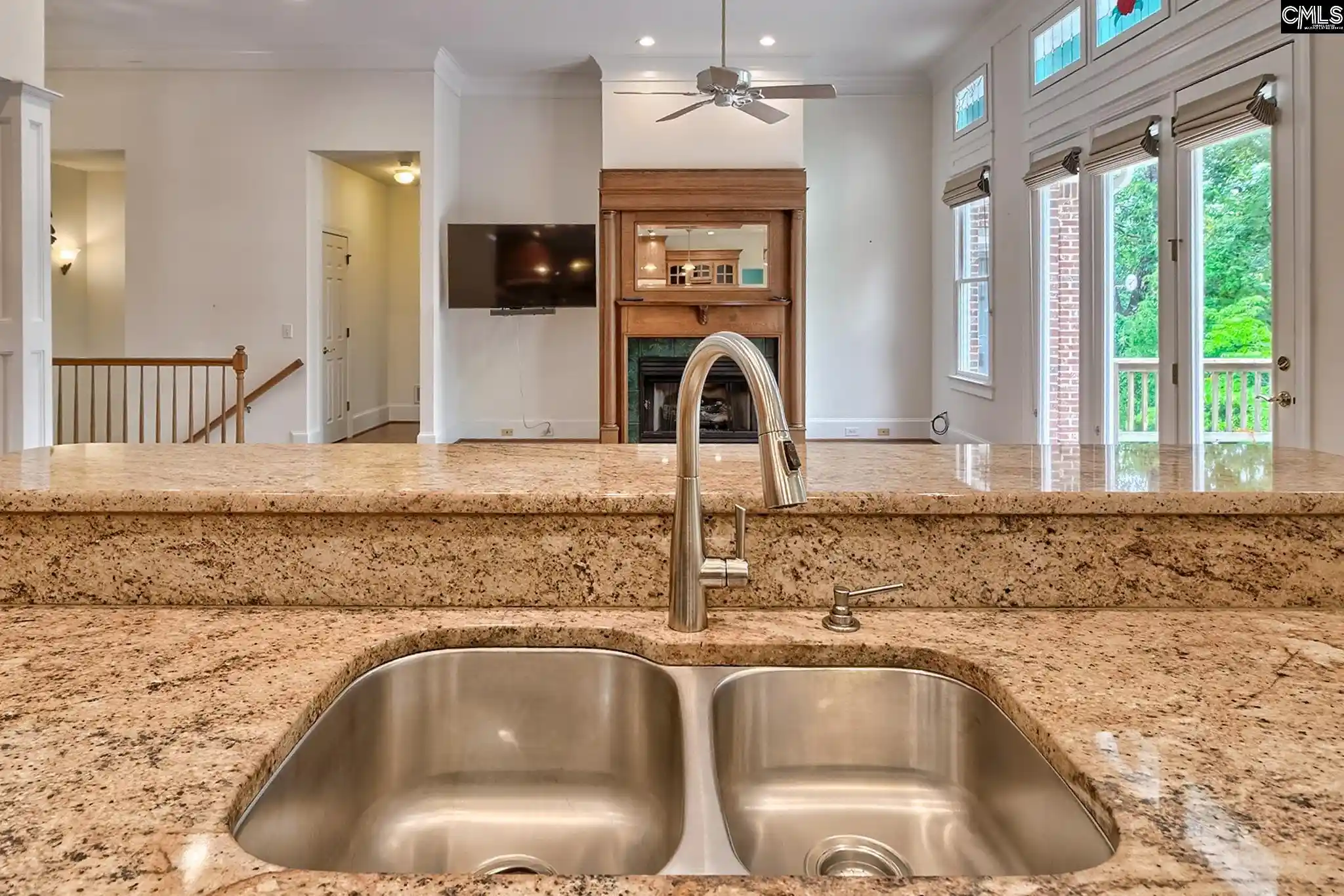 Photo 3 of Sale Pending at 420 Lookover Pointe, Chapin, SC 29036 | MLS# 643865 | Listing updated on 2026-10-01
