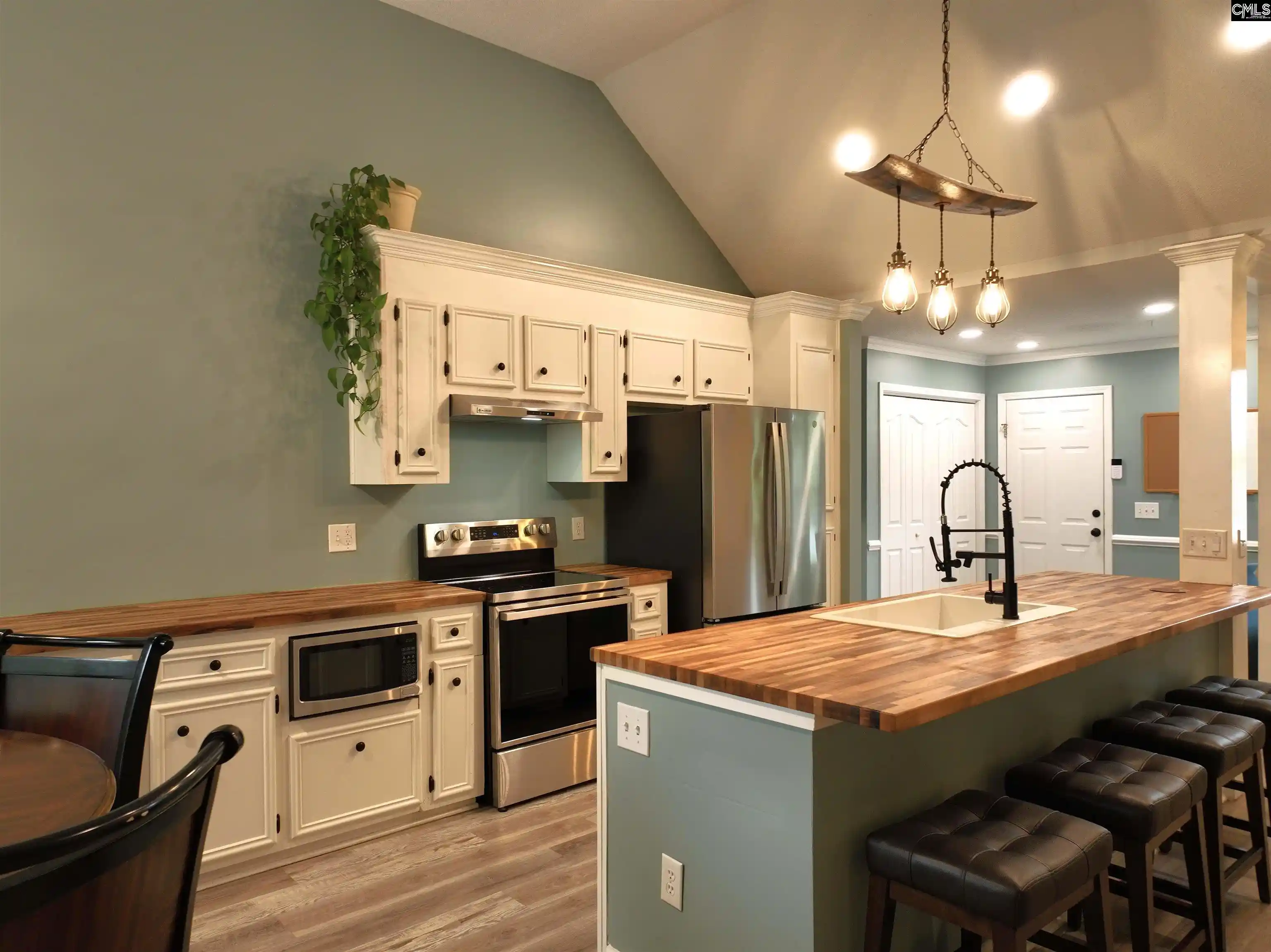 Photo 3 of Single family home for sale at 500 Whispering Winds, Lexington, SC 29072 | MLS# 643899 | Listing updated on 2026-09-30