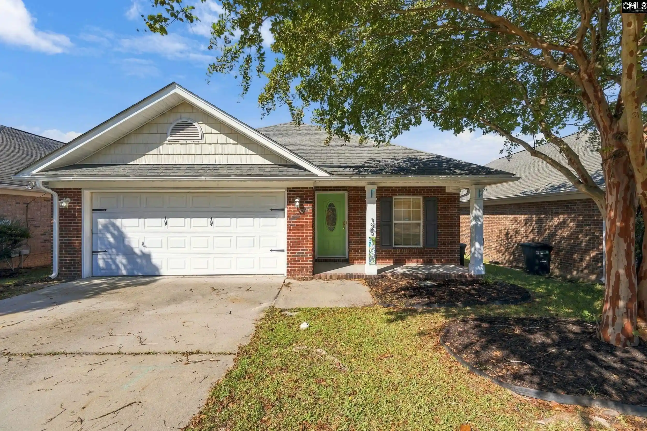 Photo 1 of Single family home for sale at 325 Hollingsworth, Lexington, SC 29072 | MLS# 643922 | Listing updated on 2026-09-28