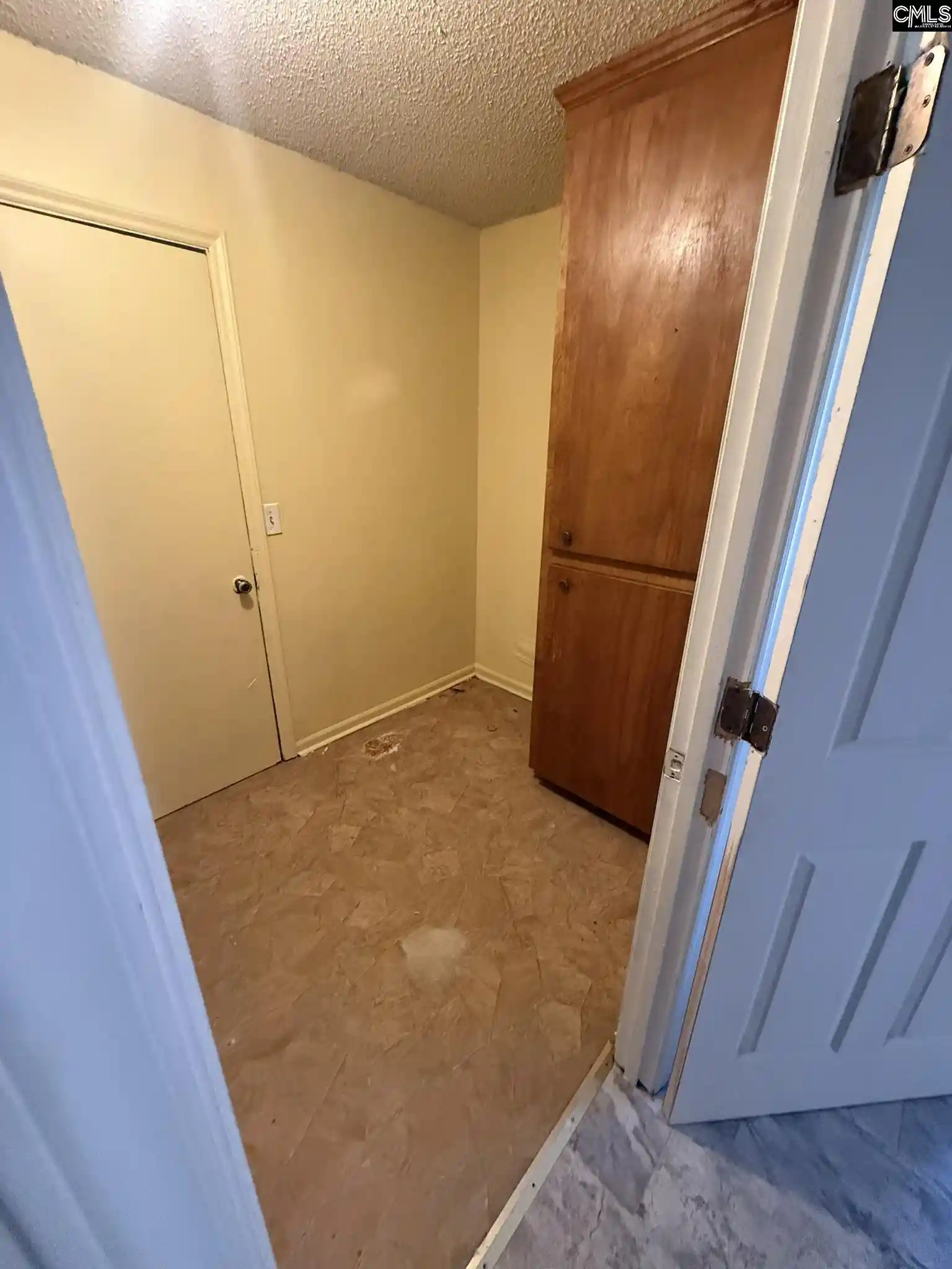 Photo 4 of Single family home for sale at 1907 Roof St, Columbia, SC 29223 | MLS# 643929 | Listing updated on 2026-09-30