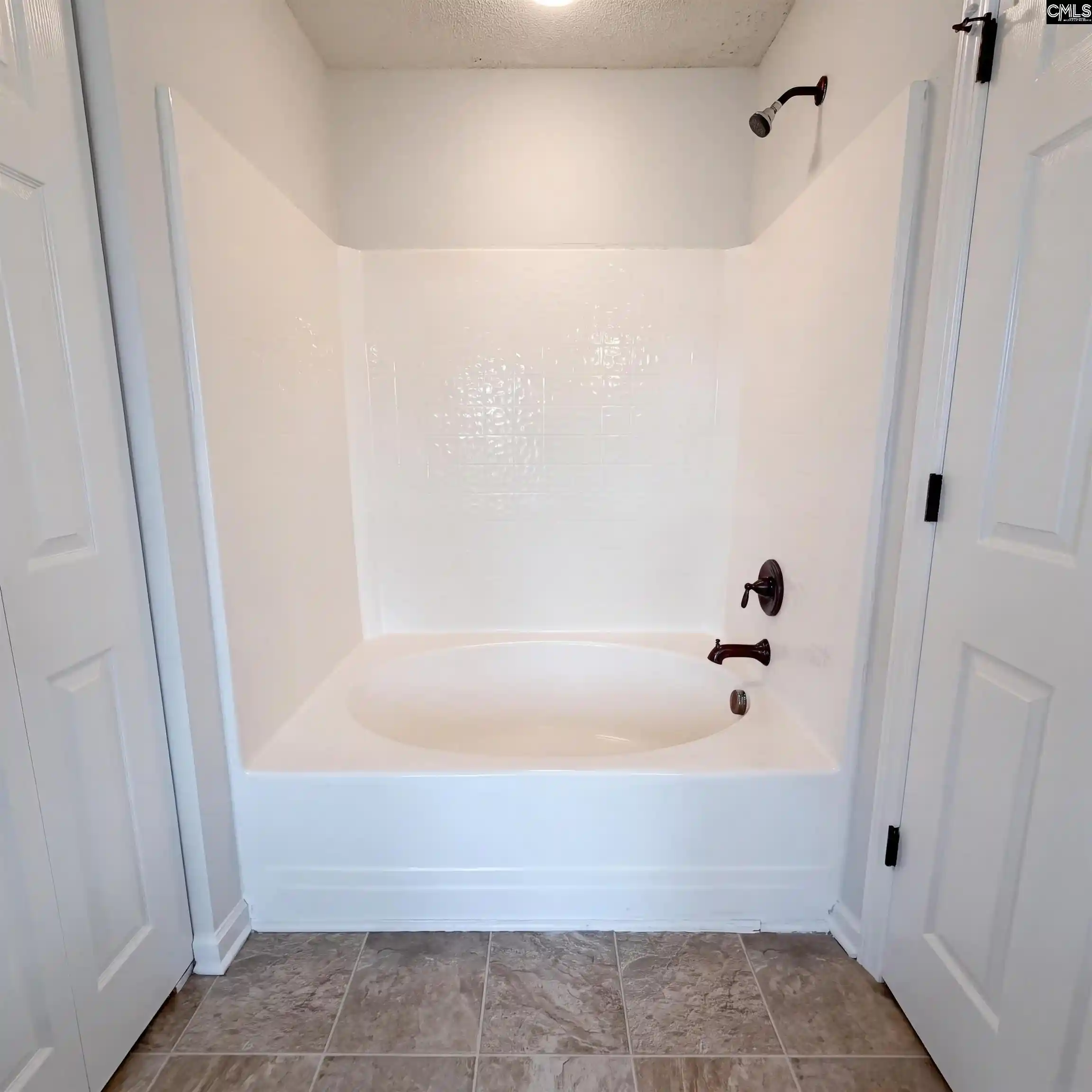 Photo 3 of Sale Pending at 226 Curvewood, Columbia, SC 29229 | MLS# 643960 | Listing updated on 2026-10-07