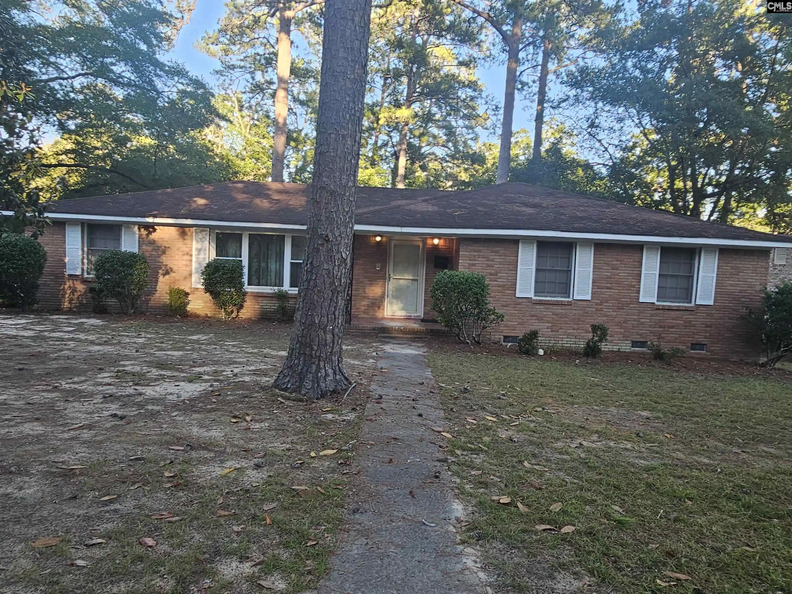 Photo 1 of Single family home for sale at 1 Broadmore, Columbia, SC 29203 | MLS# 643983 | Listing updated on 2026-09-30