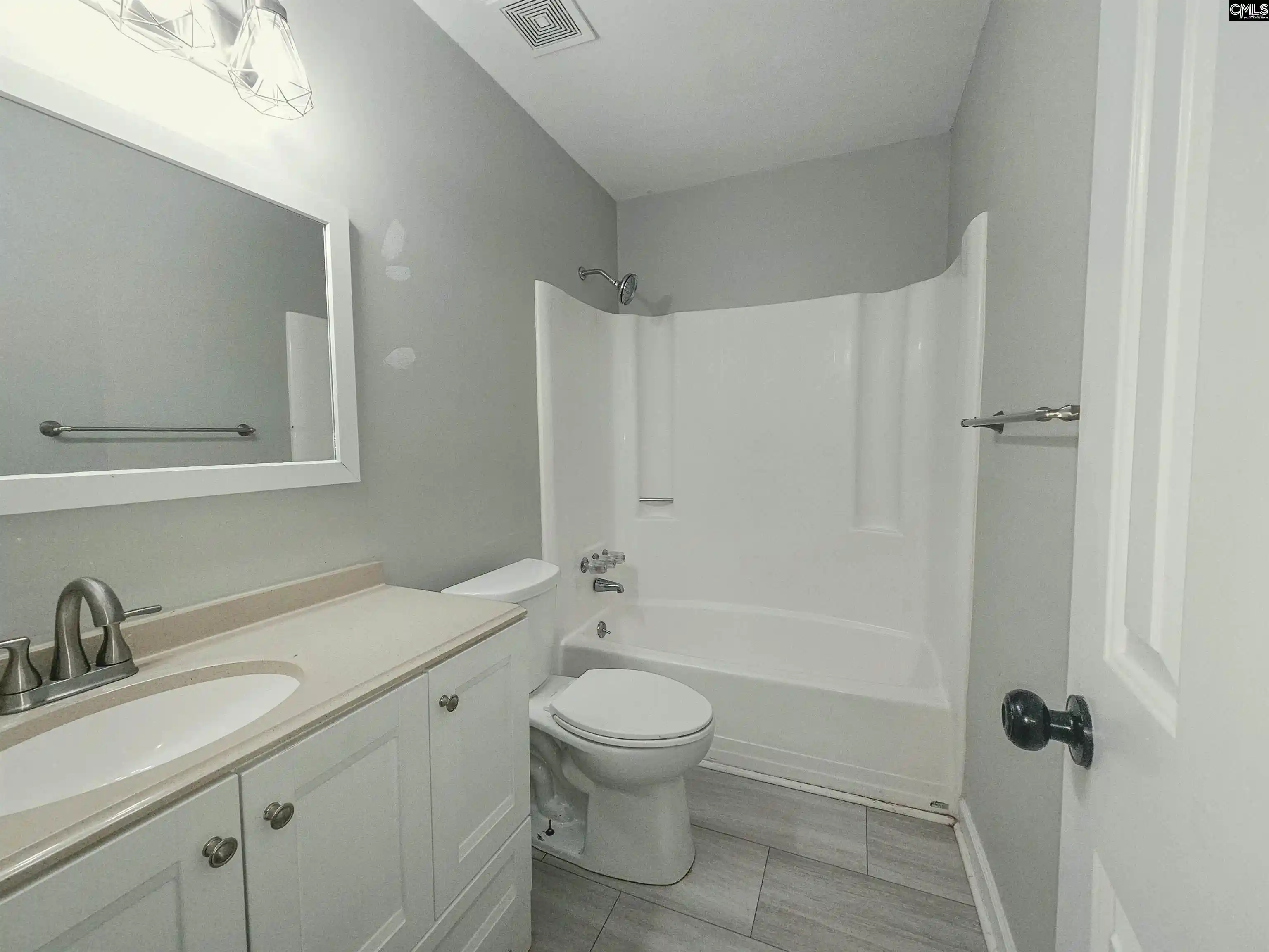 Photo 3 of Single family home for sale at 404 Southampton, Irmo, SC 29063 | MLS# 643984 | Listing updated on 2026-09-29