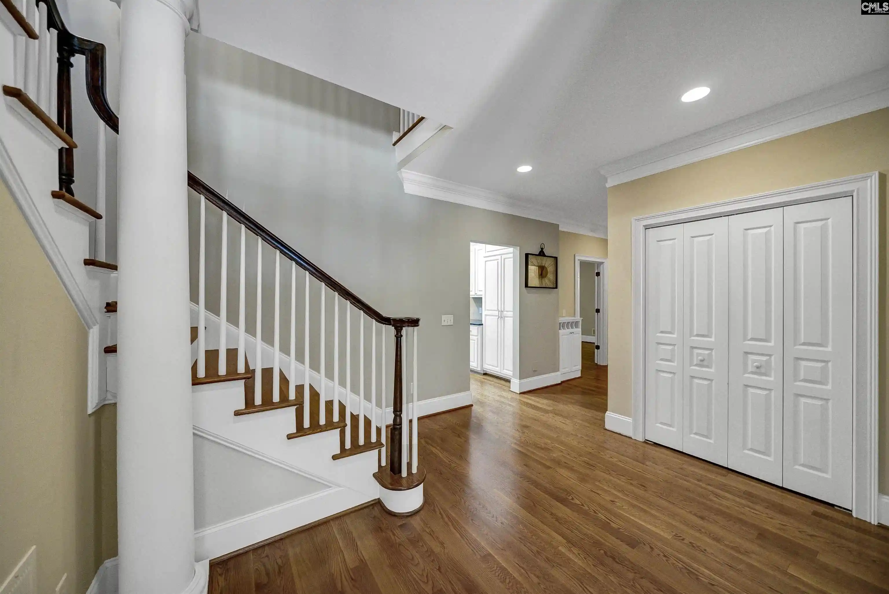 Photo 2 of Single family home for sale at 824 Beltline Blvd, Columbia, SC 29205 | MLS# 644006 | Listing updated on 2026-10-15