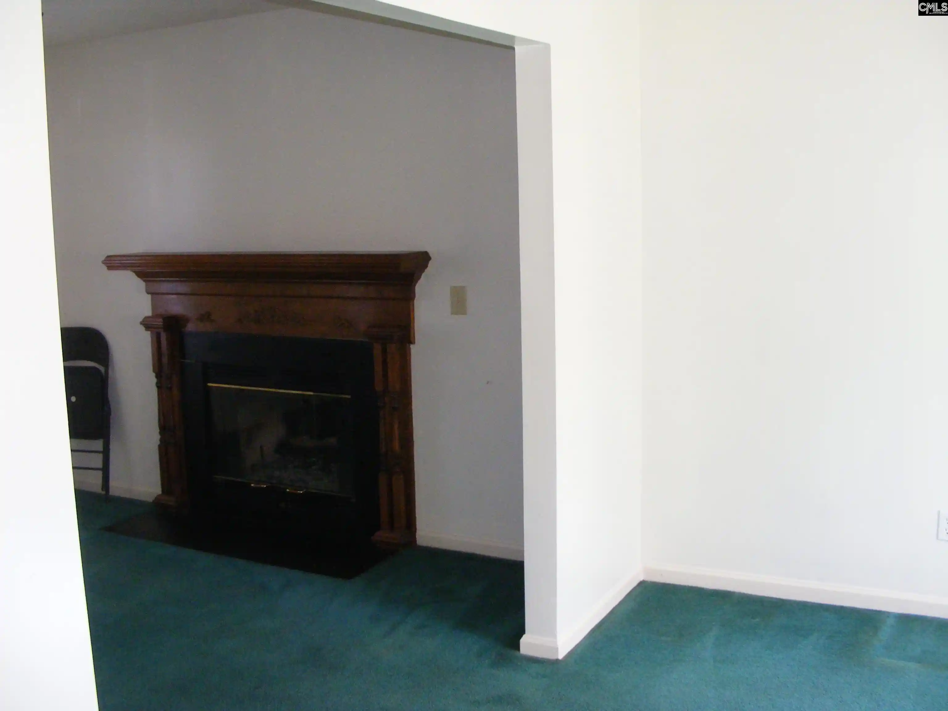 Photo 3 of Single family home for sale at 213 Fox Xing, West Columbia, SC 29170 | MLS# 644013 | Listing updated on 2026-10-20