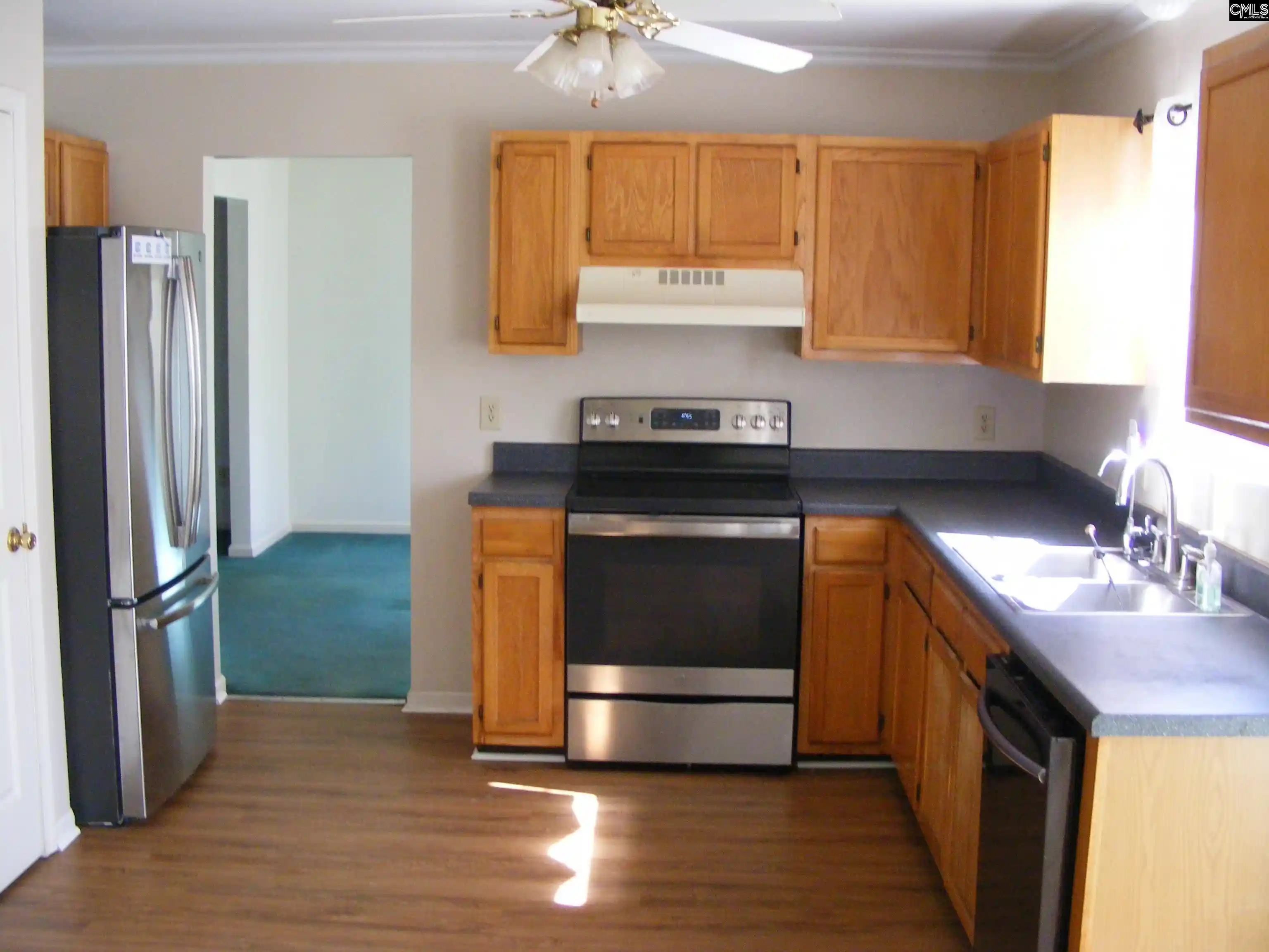 Photo 4 of Single family home for sale at 213 Fox Xing, West Columbia, SC 29170 | MLS# 644013 | Listing updated on 2026-10-20