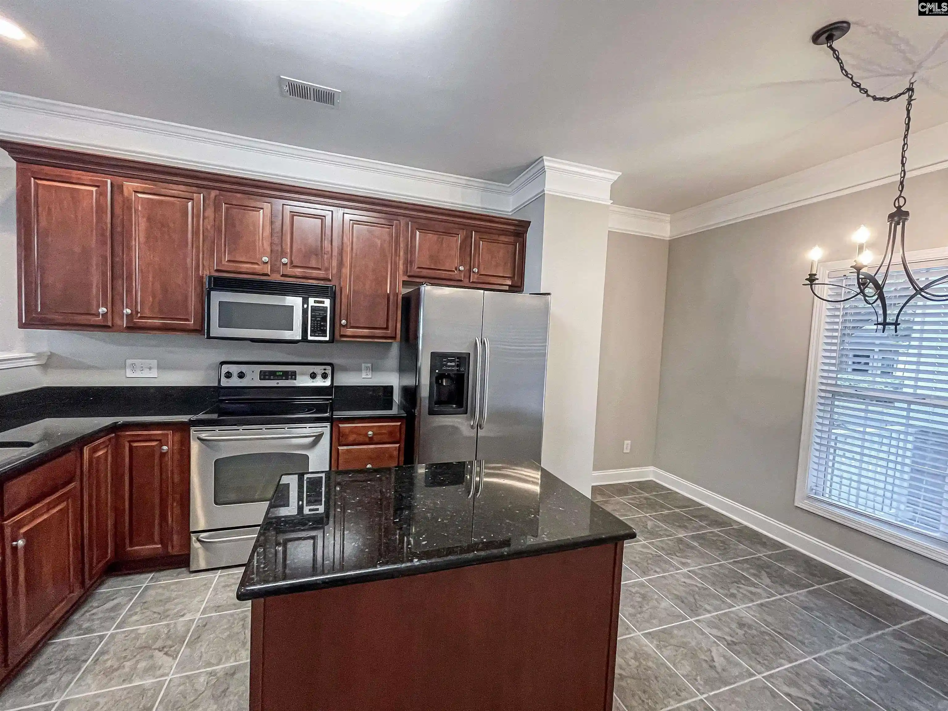 Photo 2 of Townhouse for sale at 612 Lake Forest, Columbia, SC 29209 | MLS# 644019 | Listing updated on 2026-09-30