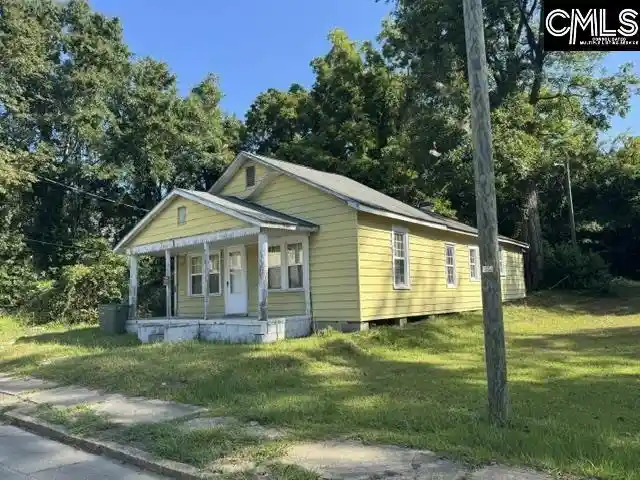 Photo 1 of Sale Pending at 176 Treadwell, Orangeburg, SC 29115 | MLS# 644032 | Listing updated on 2026-10-01