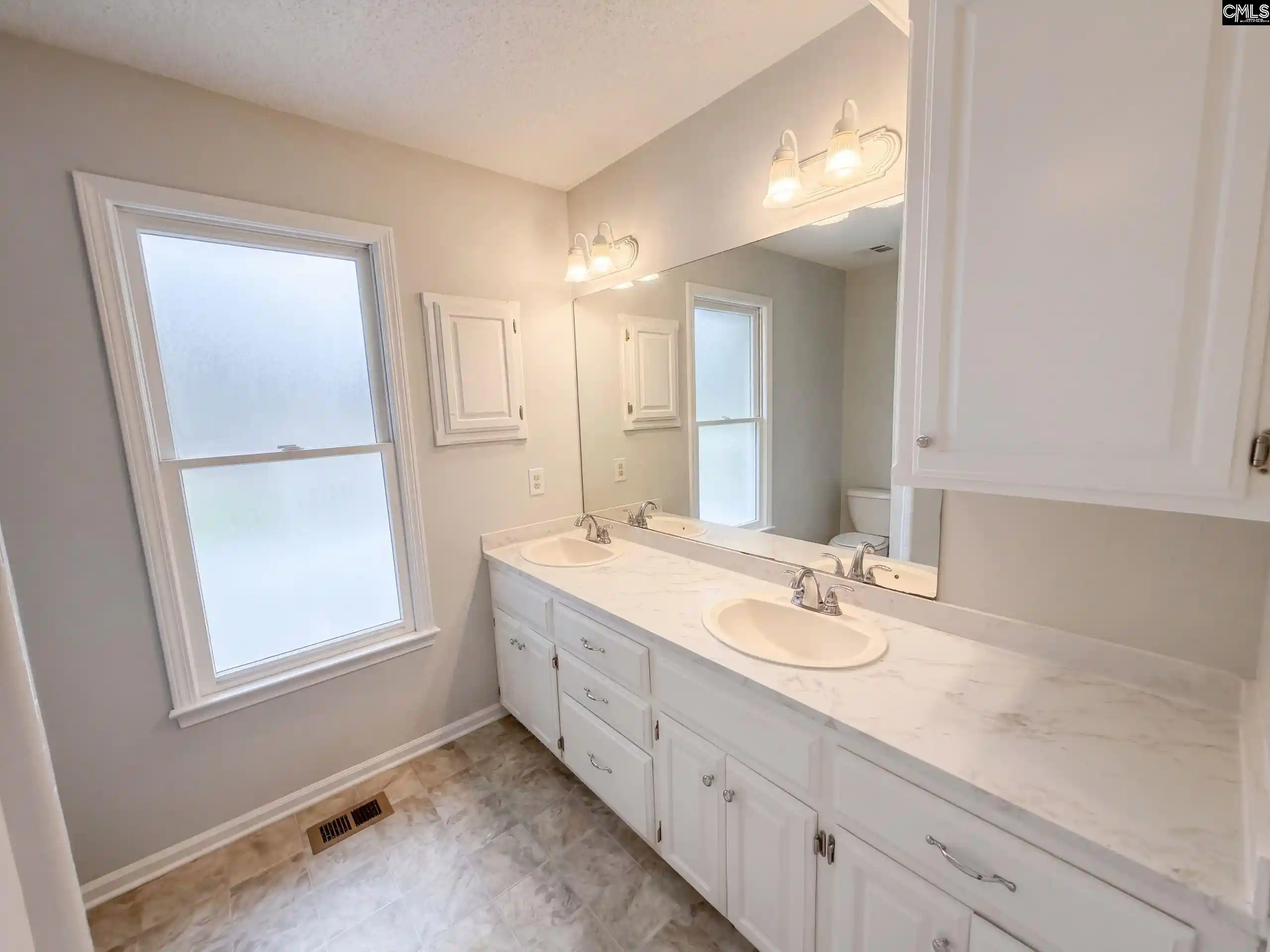 Photo 4 of Single family home for sale at 131 Fox, Lexington, SC 29072 | MLS# 644063 | Listing updated on 2026-10-08