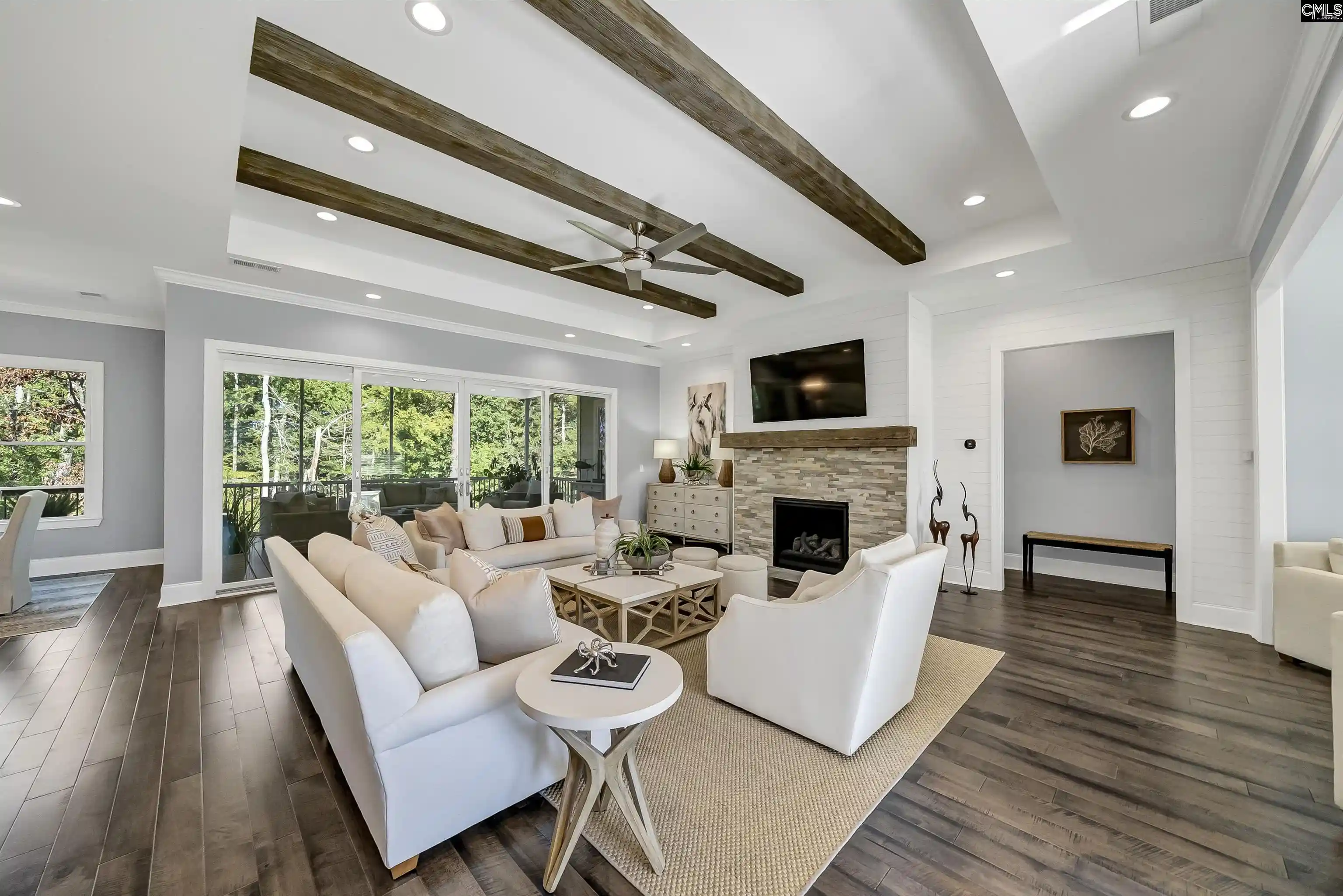 Photo 2 of Mansion for sale at 124 Laguna Vista Dr, Irmo, SC 29063 | MLS# 644099 | Listing updated on 2026-10-08