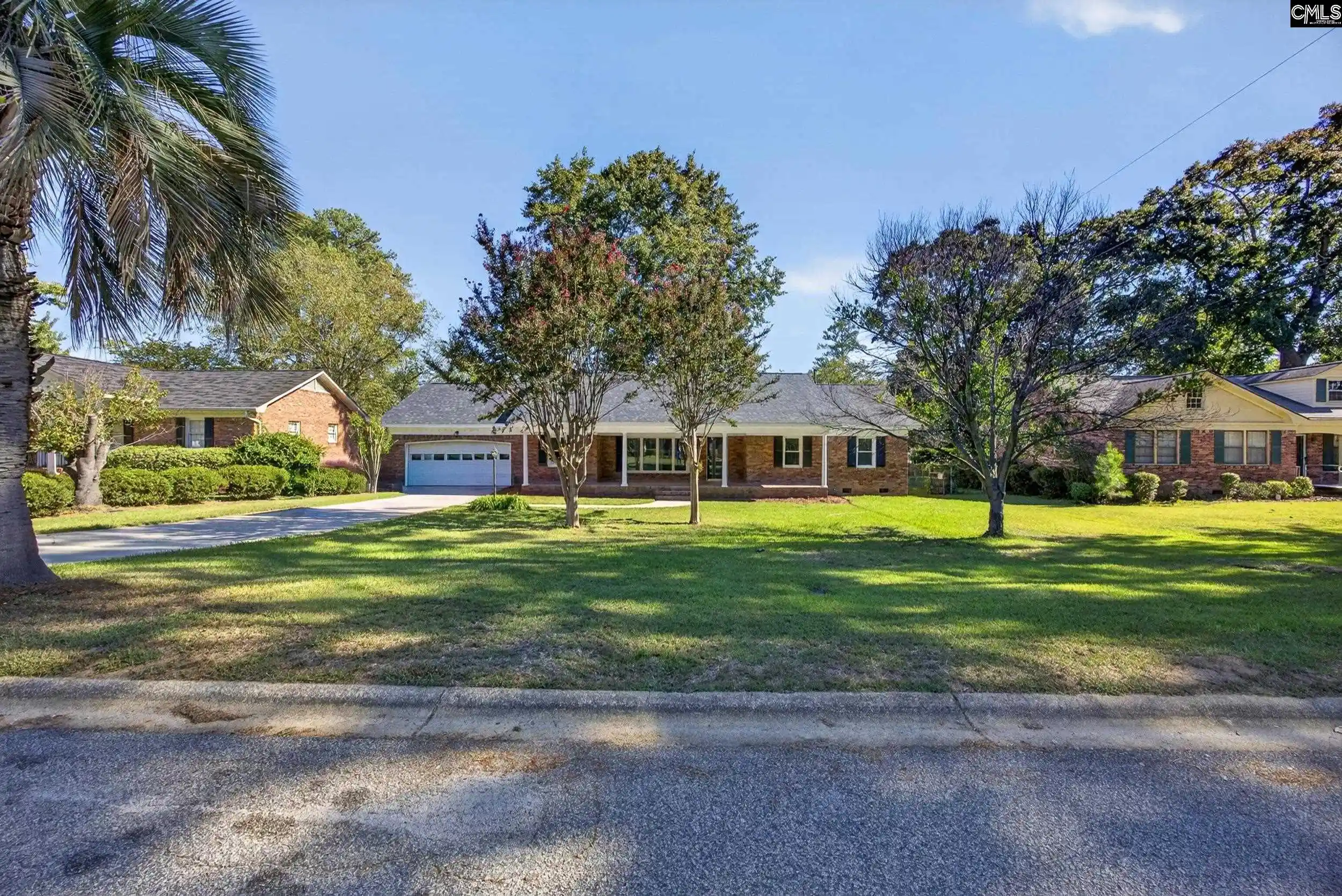 Single family home for sale at 10 Beacon Hl, Columbia, SC 29210 | MLS# 644103