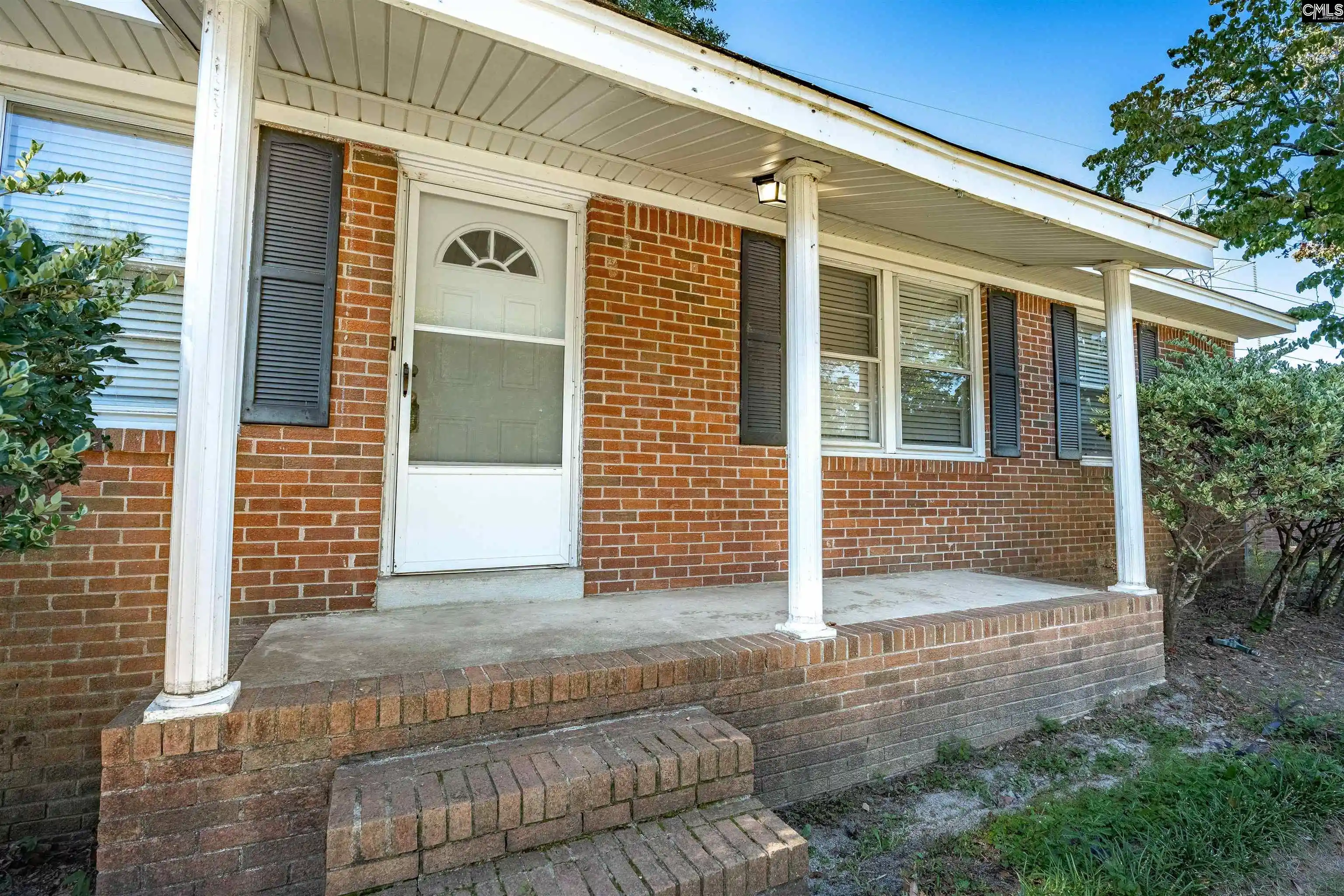 Photo 1 of Single family home for sale at 2704 Haynes, Cayce, SC 29033 | MLS# 644168 | Listing updated on 2026-10-01