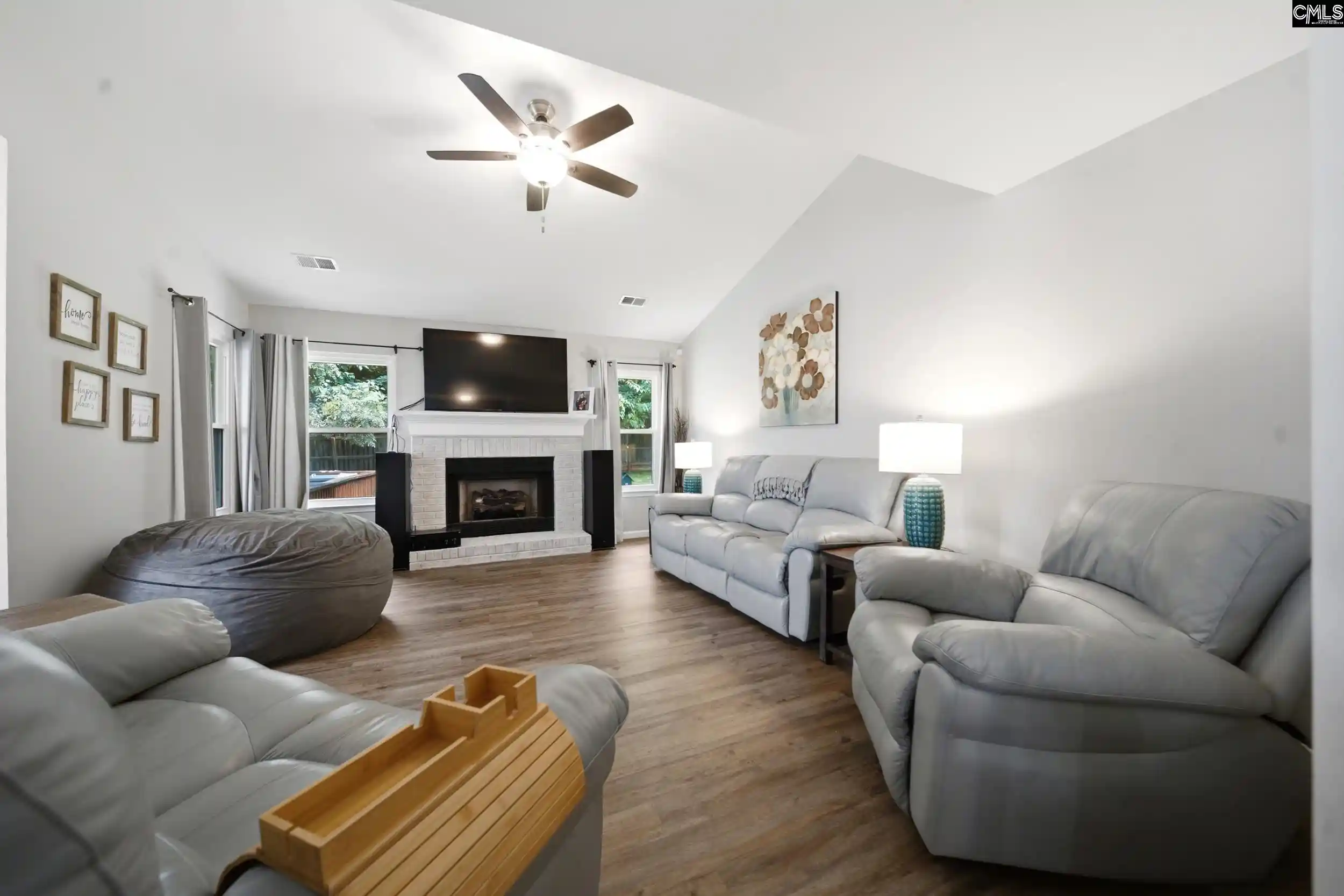 Photo 4 of Sale Pending at 129 Kingston Forest, Irmo, SC 29063 | MLS# 644189 | Listing updated on 2026-10-01