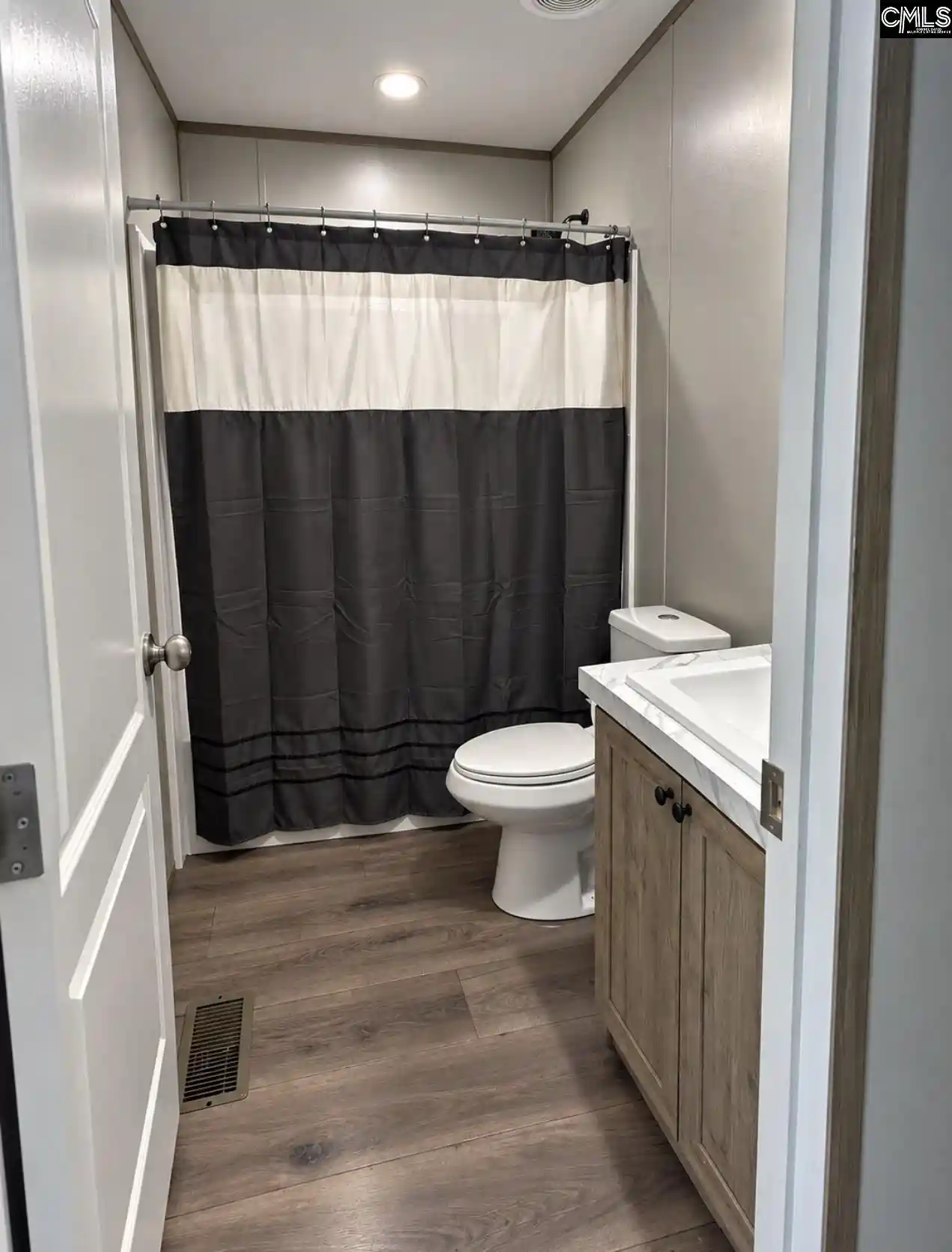 Photo 2 of Sale Pending at 85 Robinson, Saint Matthews, SC 29135 | MLS# 644200 | Listing updated on 2026-10-18