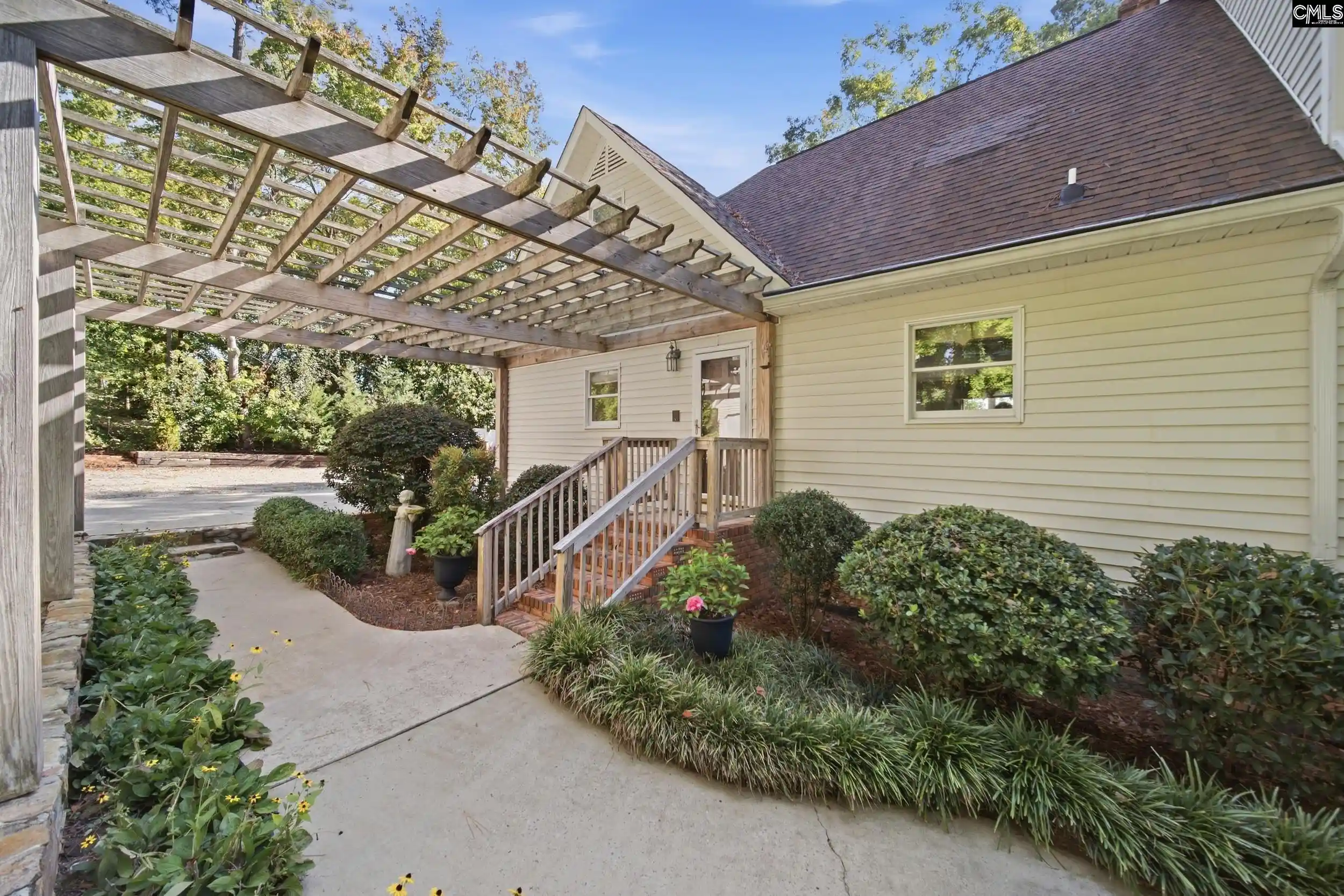 Photo 2 of Single family home for sale at 115 Rocky Ridge, Leesville, SC 29070 | MLS# 644238 | Listing updated on 2026-10-14