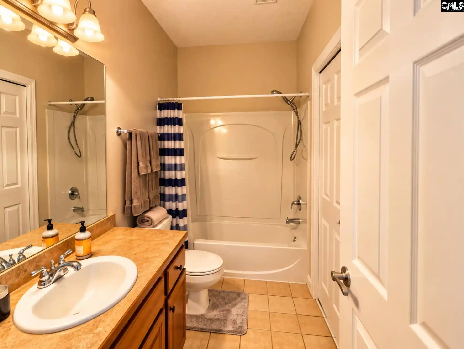 Listing Photo 5 - Condo for sale in building located at 427 Ballard, Santee, SC 29142