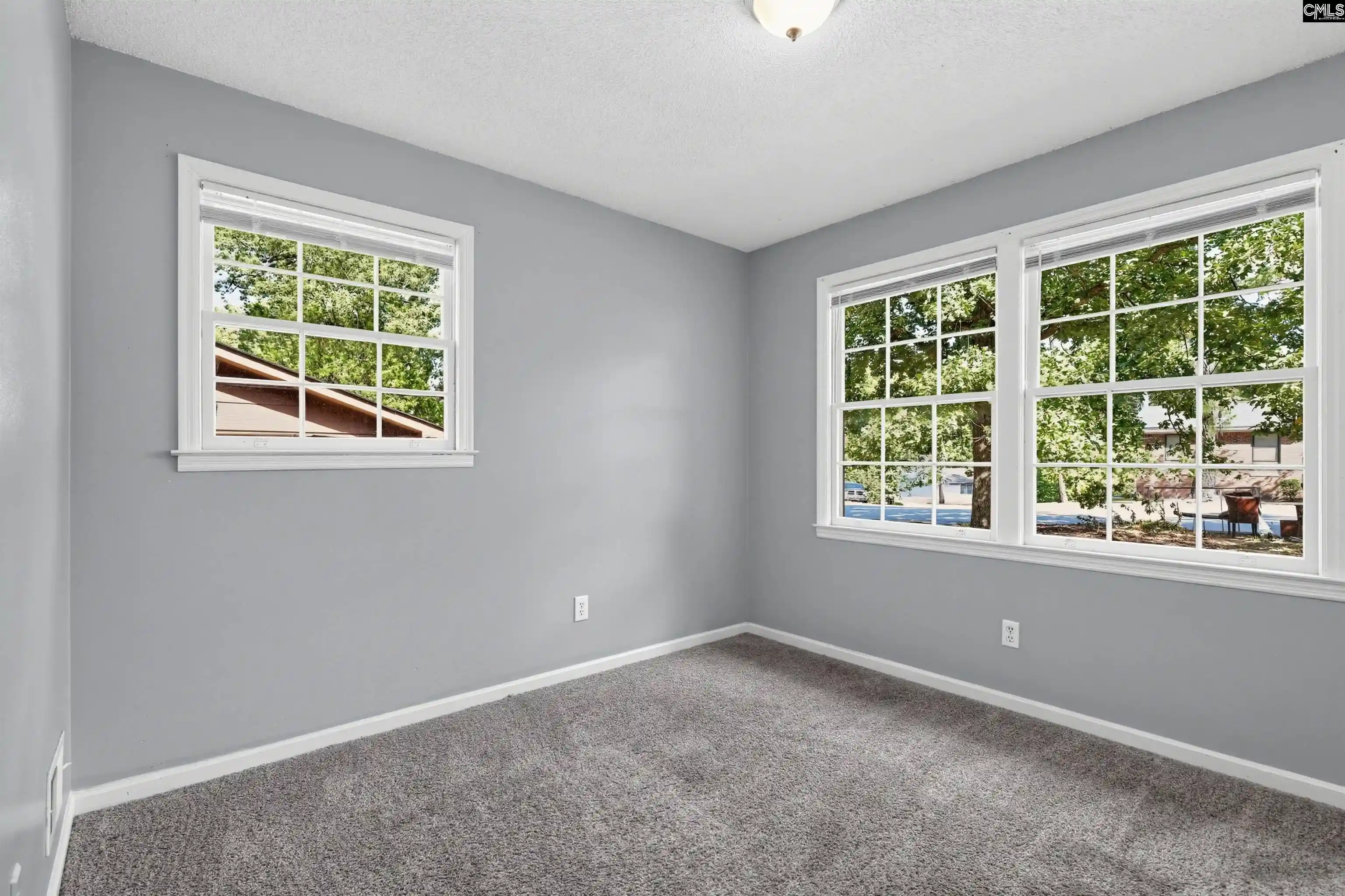 Photo 3 of Single family home for sale at 133 Summerhill, Columbia, SC 29203 | MLS# 644270 | Listing updated on 2026-10-20