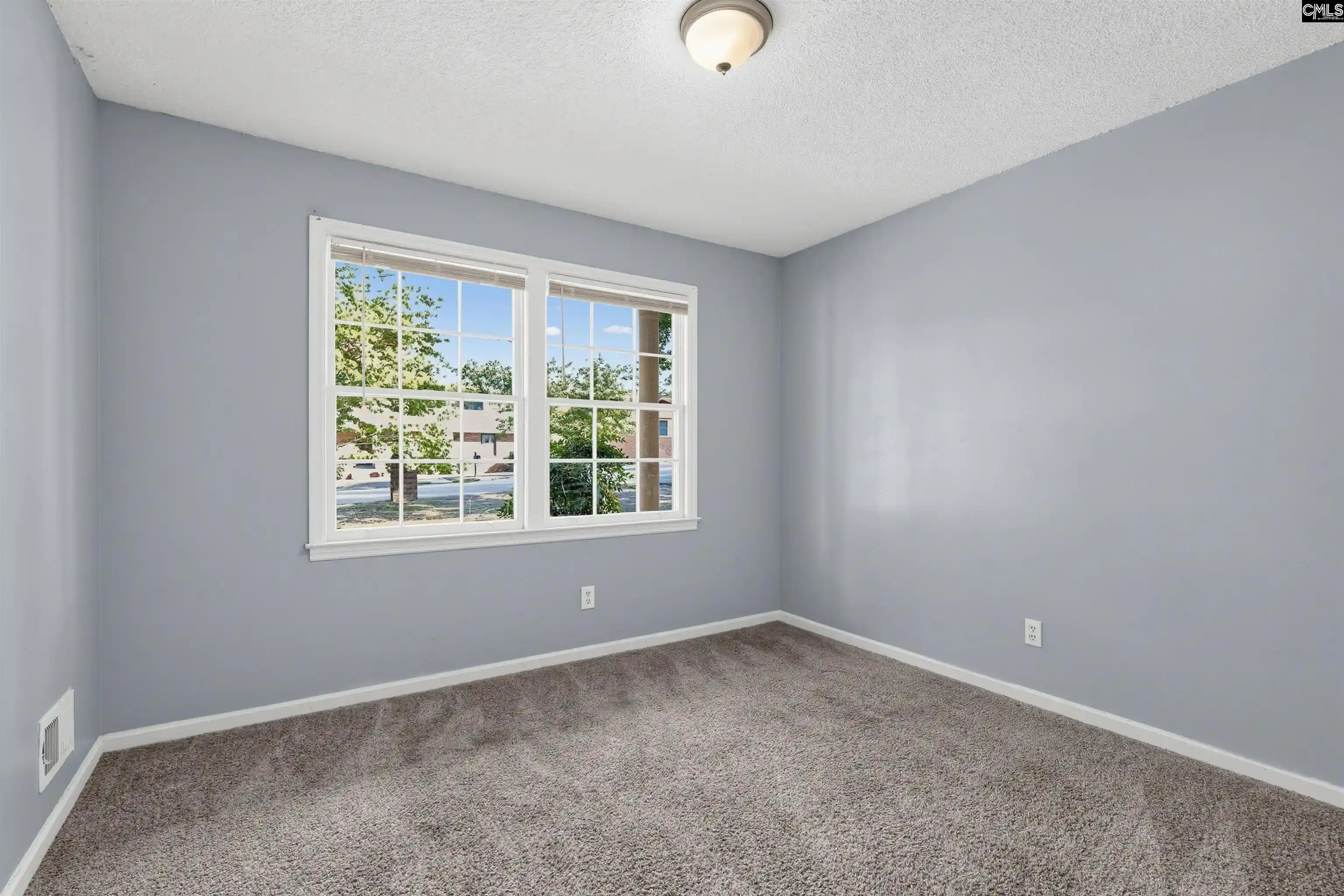 Photo 4 of Single family home for sale at 133 Summerhill, Columbia, SC 29203 | MLS# 644270 | Listing updated on 2026-10-20