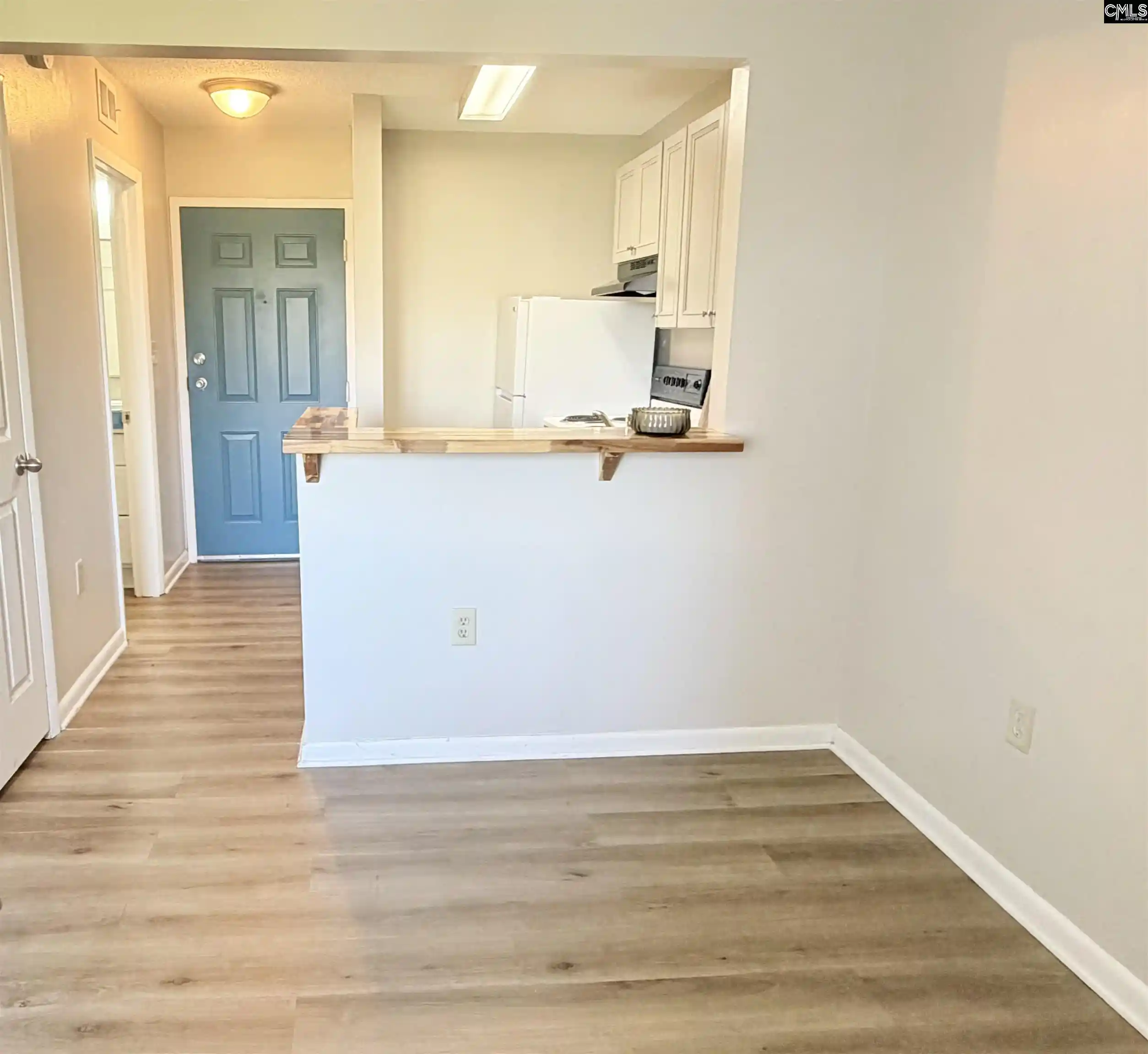 Photo 3 of Condo for sale at 1600 Park Cir #912, Columbia, SC 29201 | MLS# 644273 | Listing updated on 2026-10-03