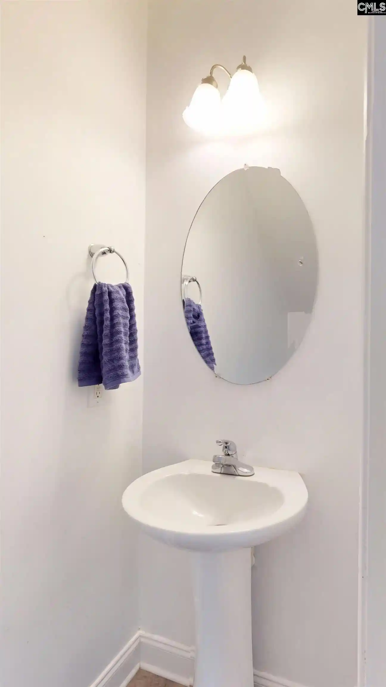 Photo 3 of Townhouse for sale at 188 War Admiral, West Columbia, SC 29170 | MLS# 644324 | Listing updated on 2026-10-06