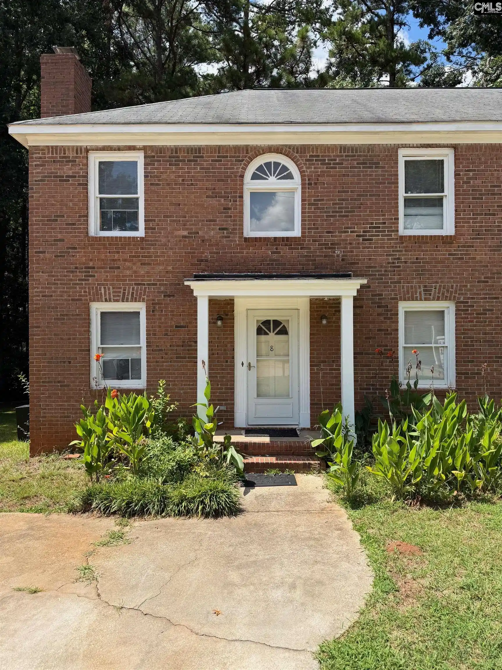 Photo 2 of Townhouse for sale at 8 Cresecent, Columbia, SC 29212 | MLS# 644355 | Listing updated on 2026-10-04