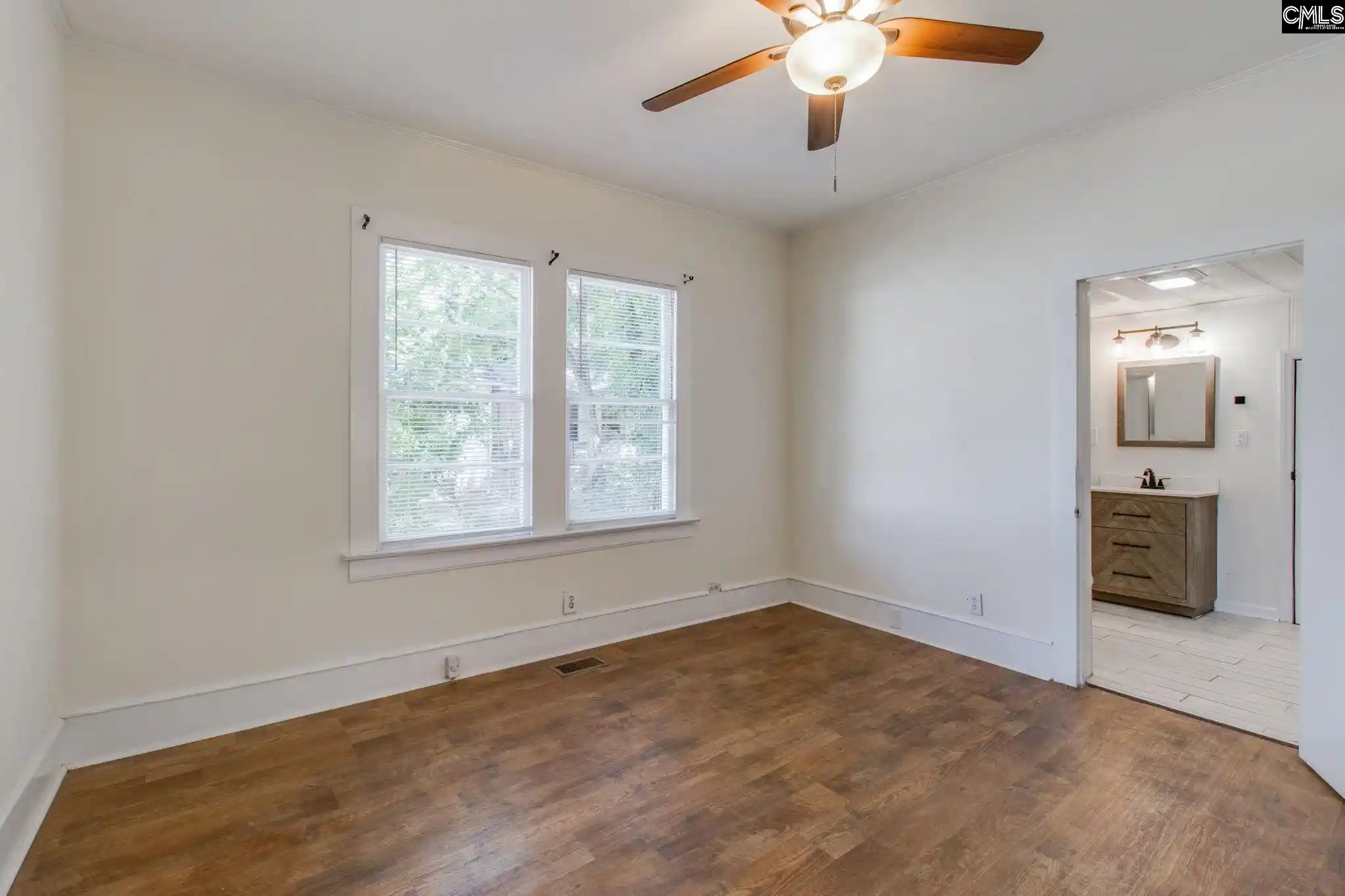 Photo 3 of Multi family home for sale at 1304 Mcduffie, Columbia, SC 29204 | MLS# 644365 | Listing updated on 2026-10-06