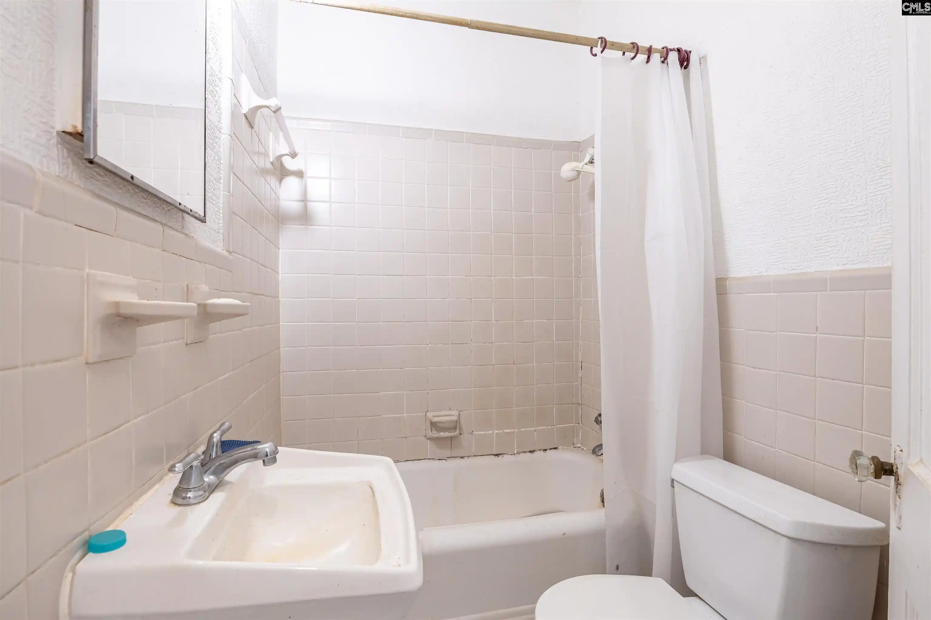 Photo 3 of Single family home for sale at 3328 Wheat, Columbia, SC 29205 | MLS# 644367 | Listing updated on 2026-10-05