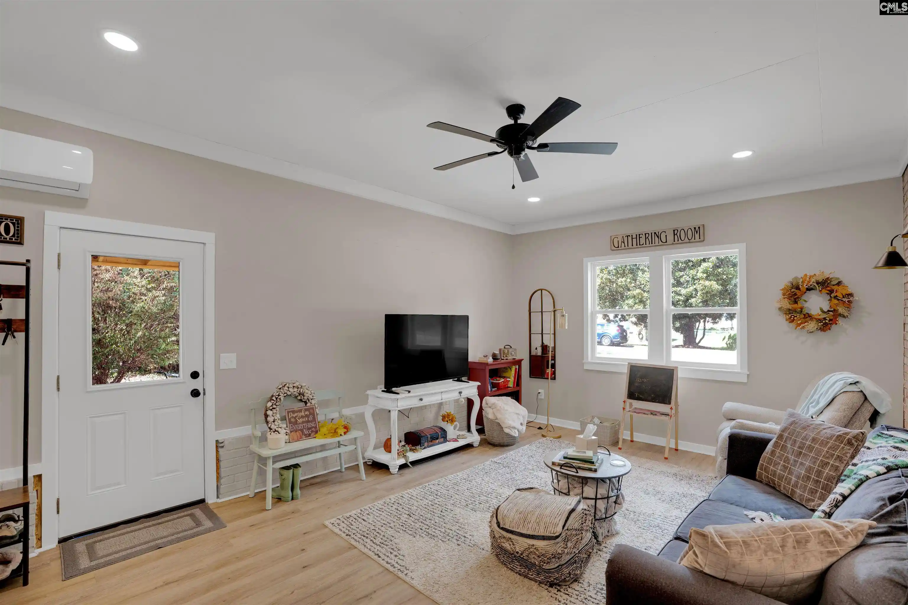 Photo 2 of Sale Pending at 105 Sedgewood, West Columbia, SC 29170 | MLS# 644377 | Listing updated on 2026-10-09