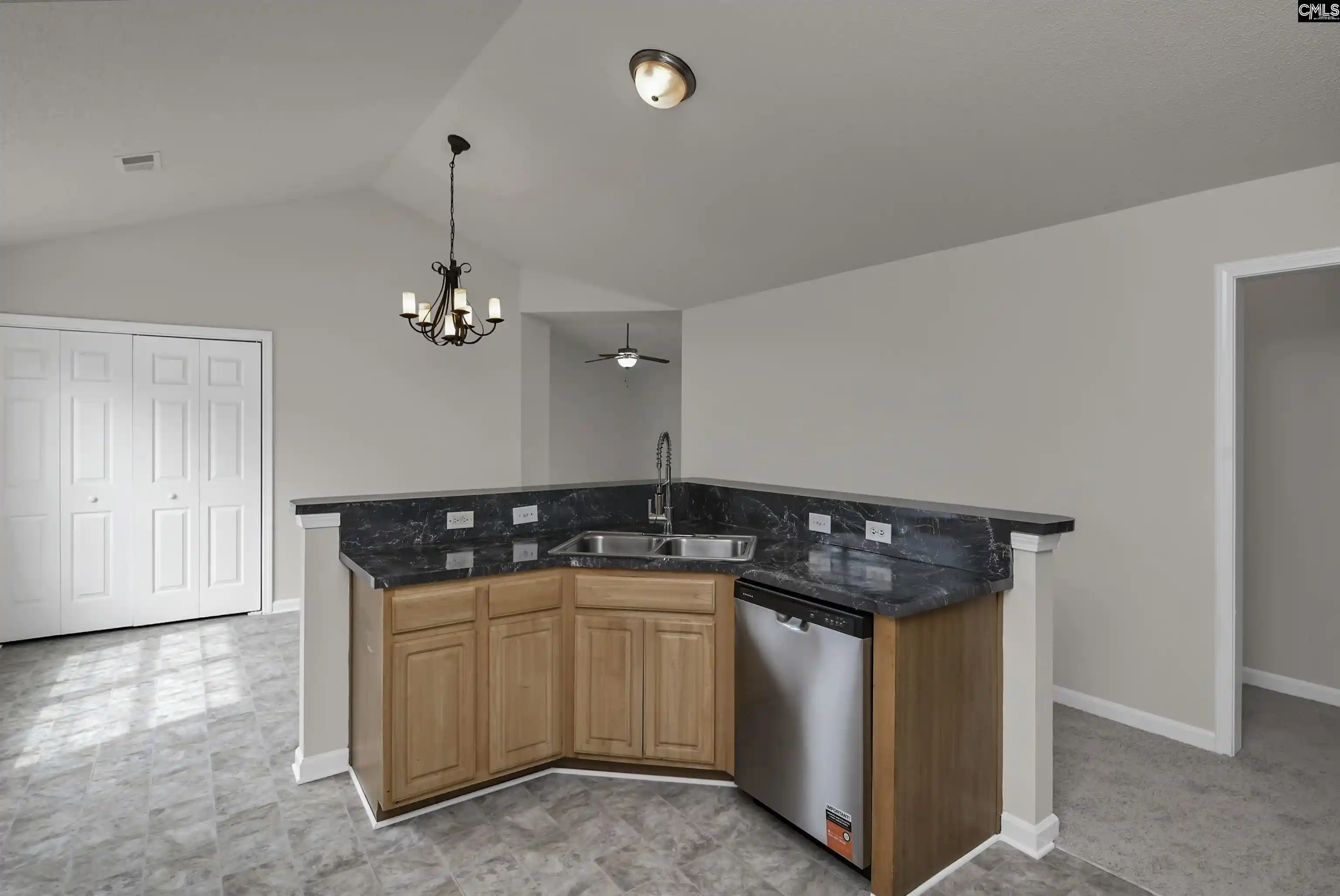 Photo 4 of Sale Pending at 858 Killian Sta, Columbia, SC 29229 | MLS# 644440 | Listing updated on 2026-10-15