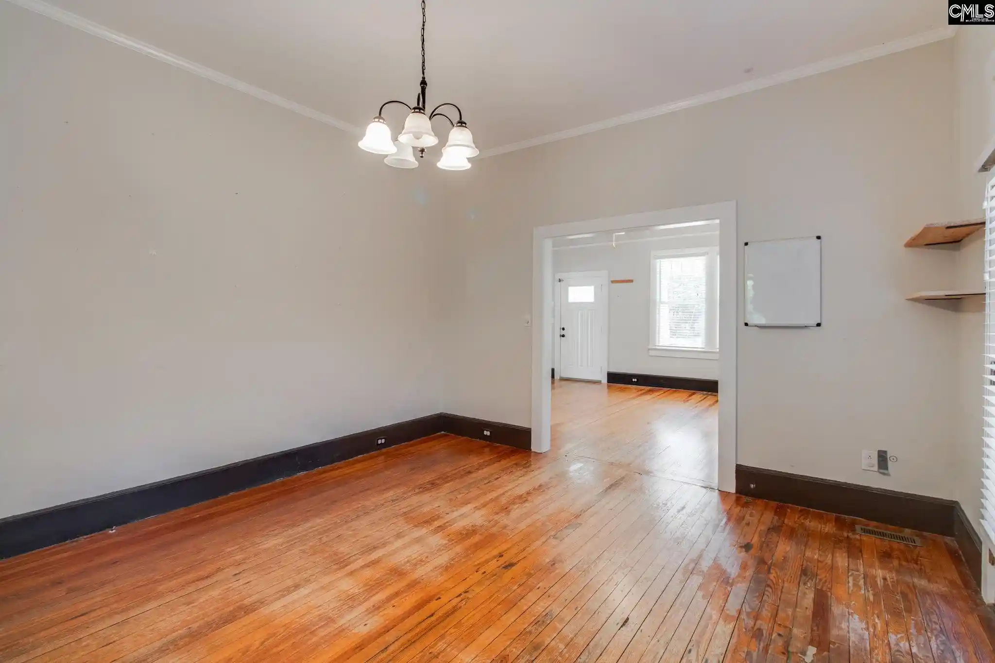 Photo 4 of Sale Pending at 617 Hillcrest, Columbia, SC 29203 | MLS# 644455 | Listing updated on 2026-10-19