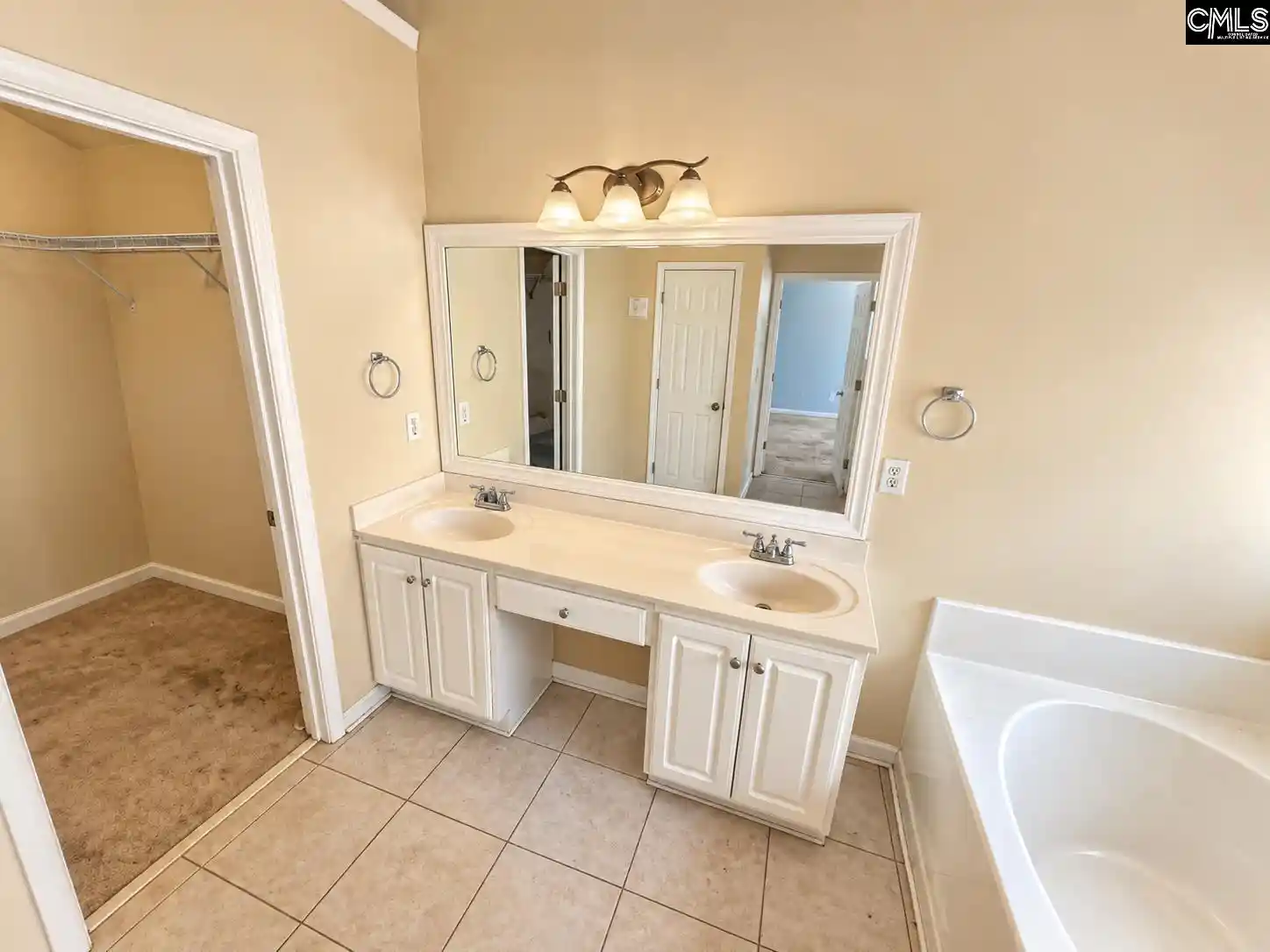 Photo 3 of Single family home for sale at 318 Water Hickory, Columbia, SC 29229 | MLS# 644506 | Listing updated on 2026-10-07