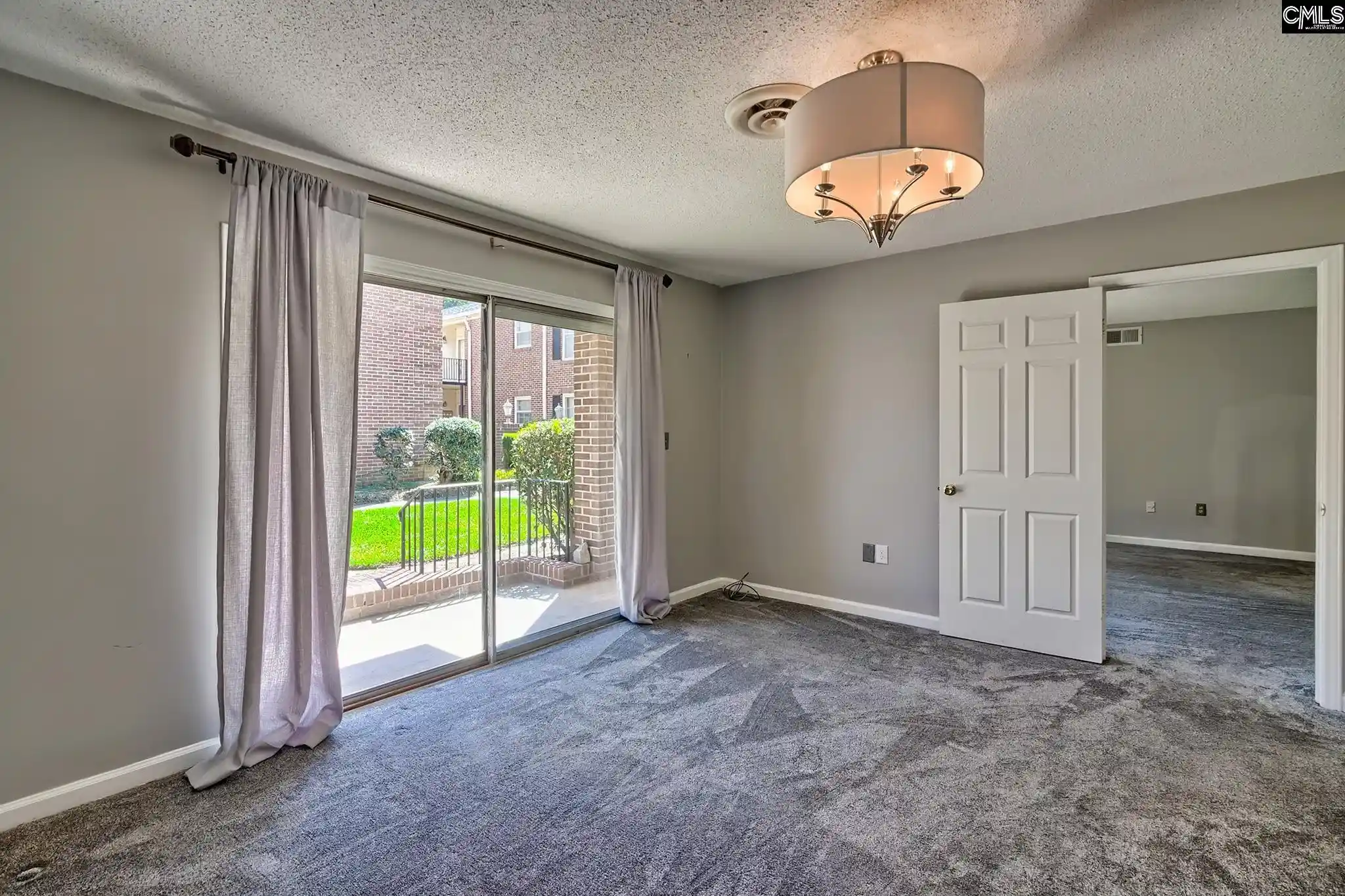 Listing Photo 4 - Condo for sale in building located at 5516 Lakeshore, Columbia, SC 29206 - Unit #715