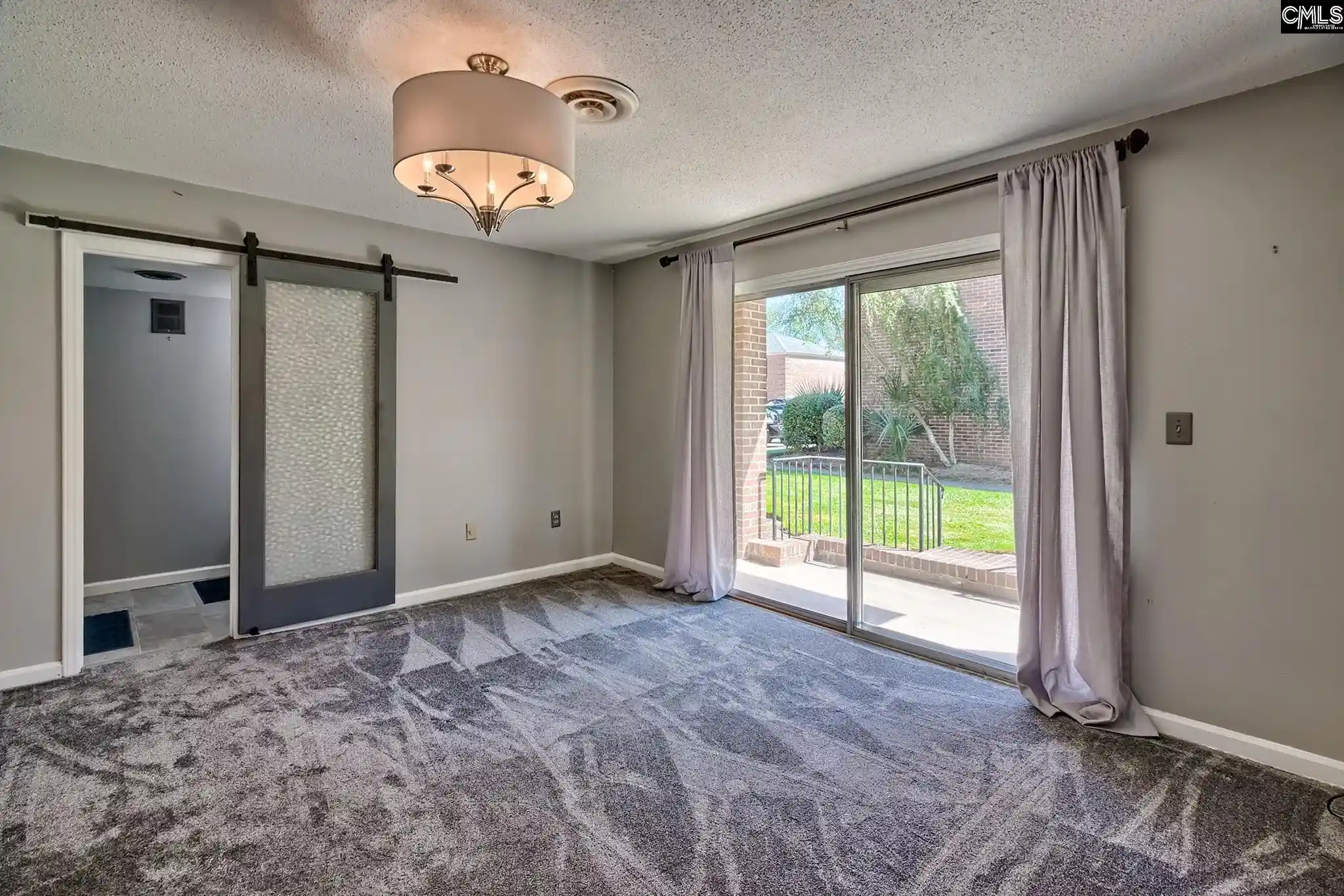 Listing Photo 5 - Condo for sale in building located at 5516 Lakeshore, Columbia, SC 29206 - Unit #715