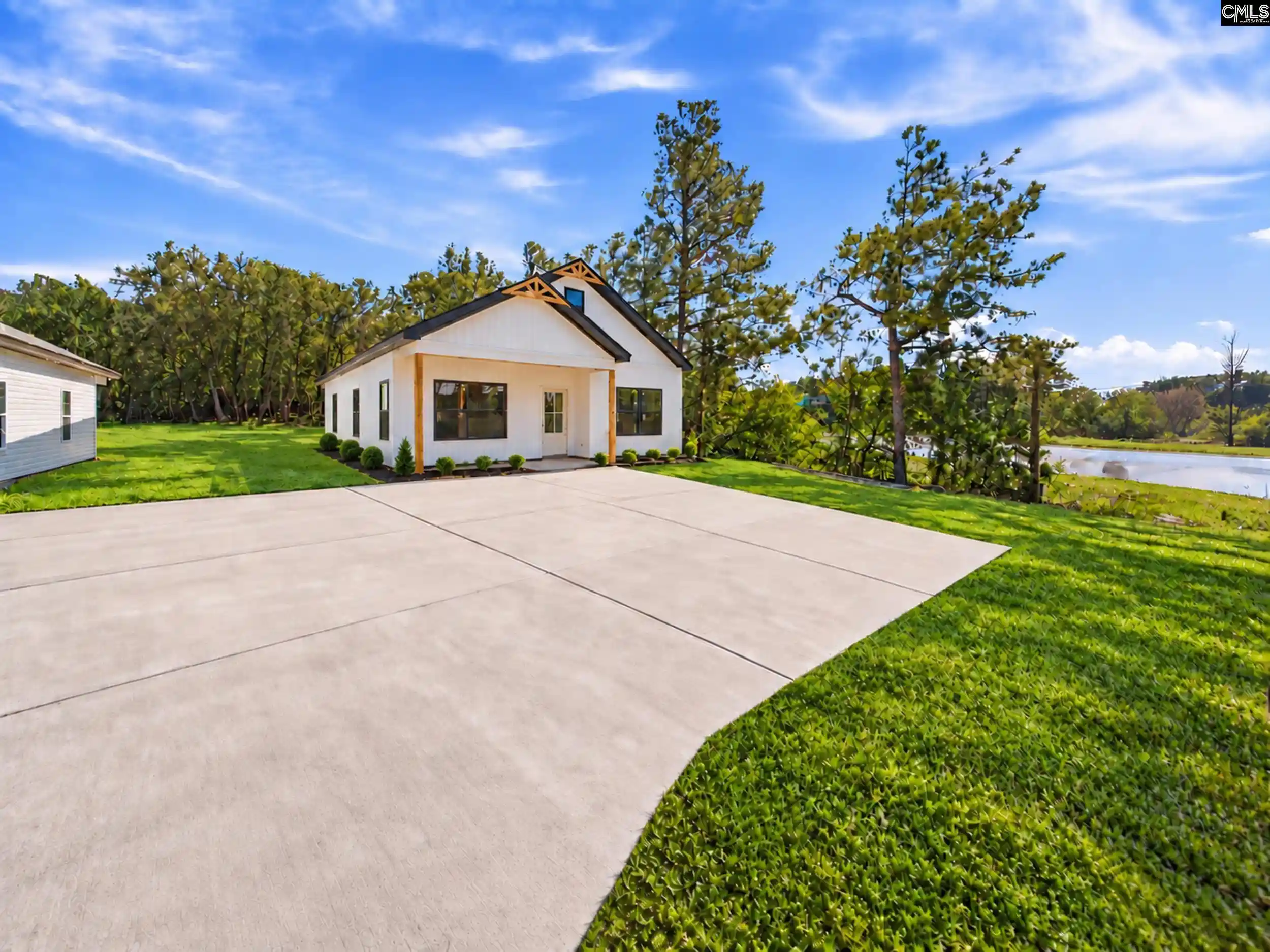 Photo 1 of Single family home for sale at 104 Crawford, Columbia, SC 29203 | MLS# 644556 | Listing updated on 2026-10-13