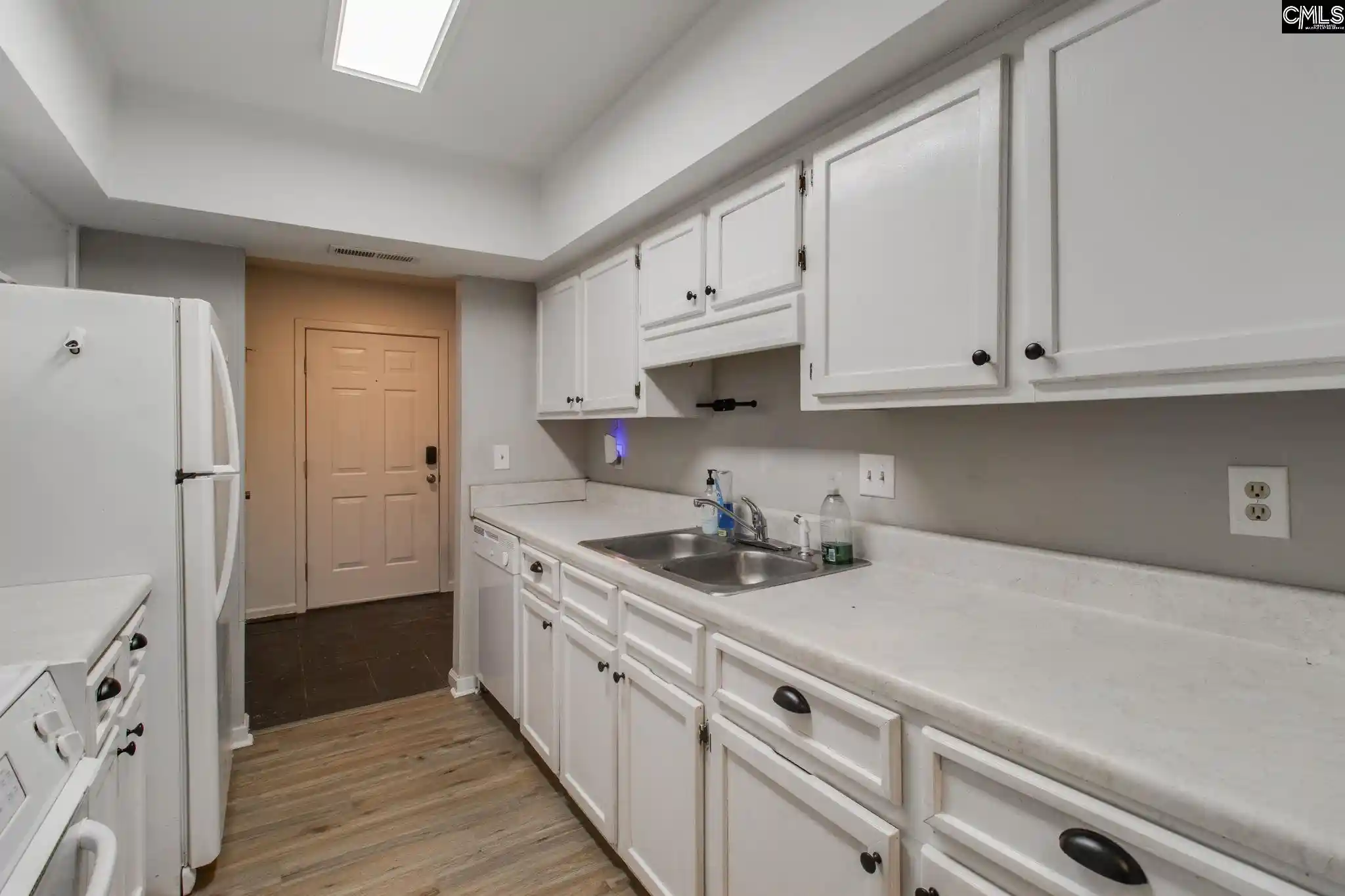 Photo 3 of Condo for sale at 1003 Village Crk #1003, Columbia, SC 29210 | MLS# 644557 | Listing updated on 2026-10-08