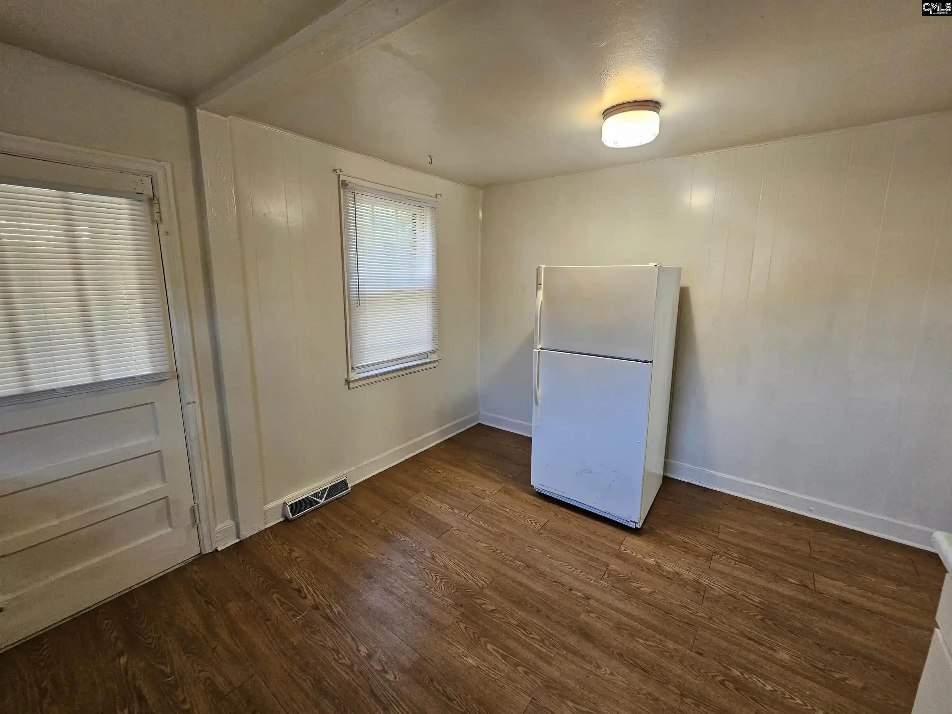 Photo 3 of Sale Pending at 7122 Austin, Columbia, SC 29209 | MLS# 644584 | Listing updated on 2026-10-13