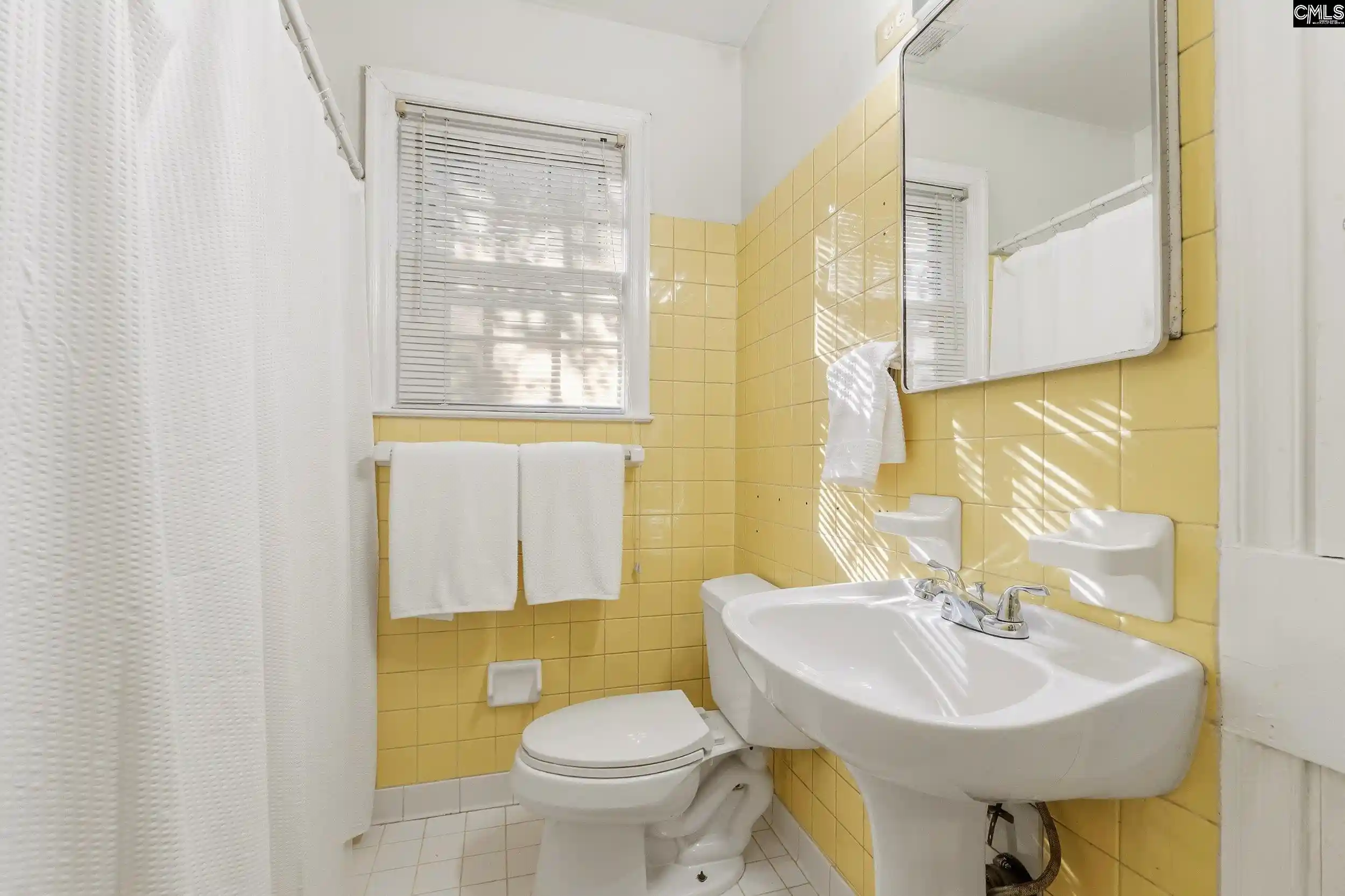 Photo 3 of Single family home for sale at 3947 Live Oak, Columbia, SC 29205 | MLS# 644628 | Listing updated on 2026-10-08