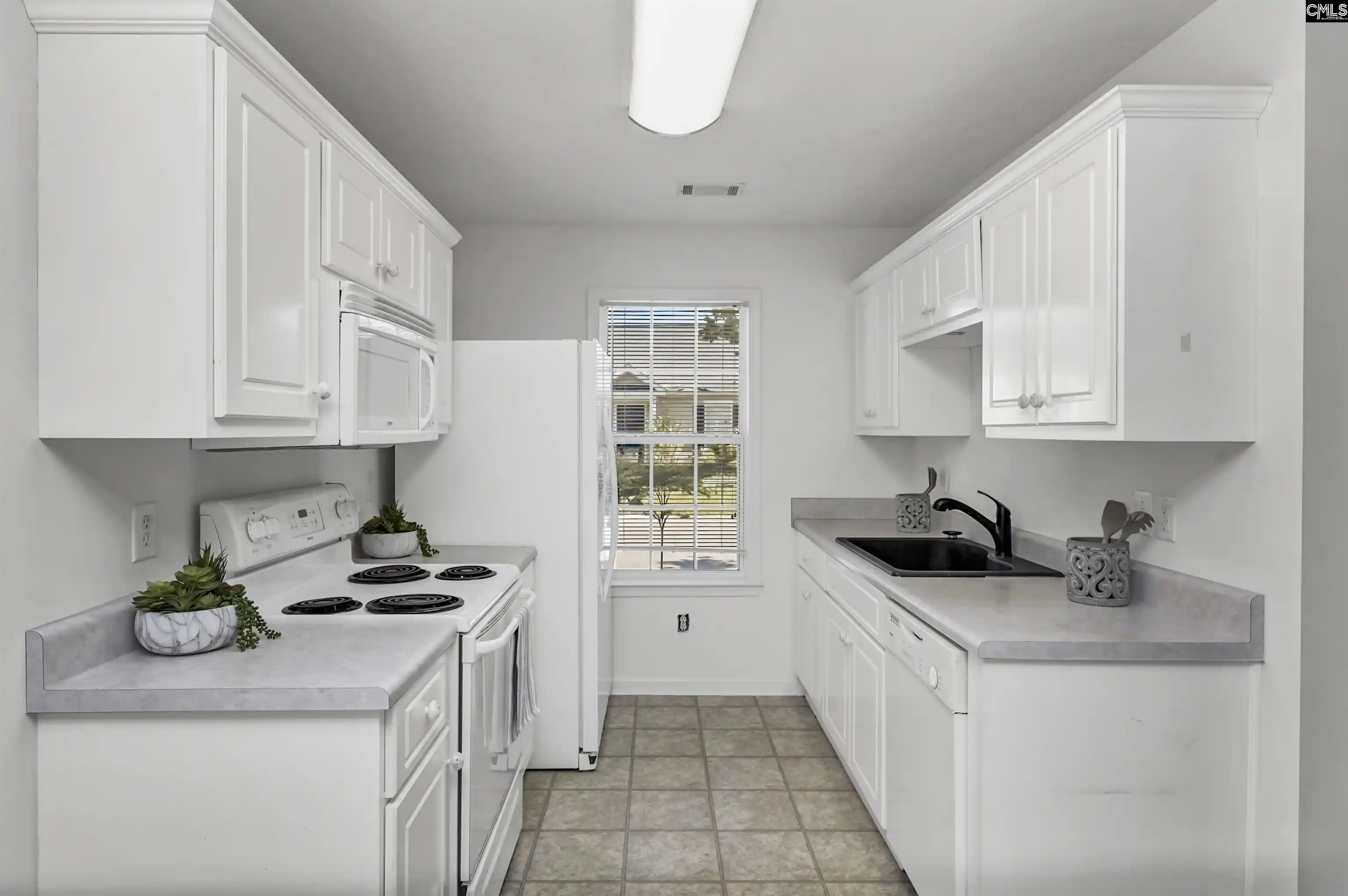 Photo 3 of Single family home for sale at 320 Elders Pond Cir, Columbia, SC 29229 | MLS# 644629 | Listing updated on 2026-10-08