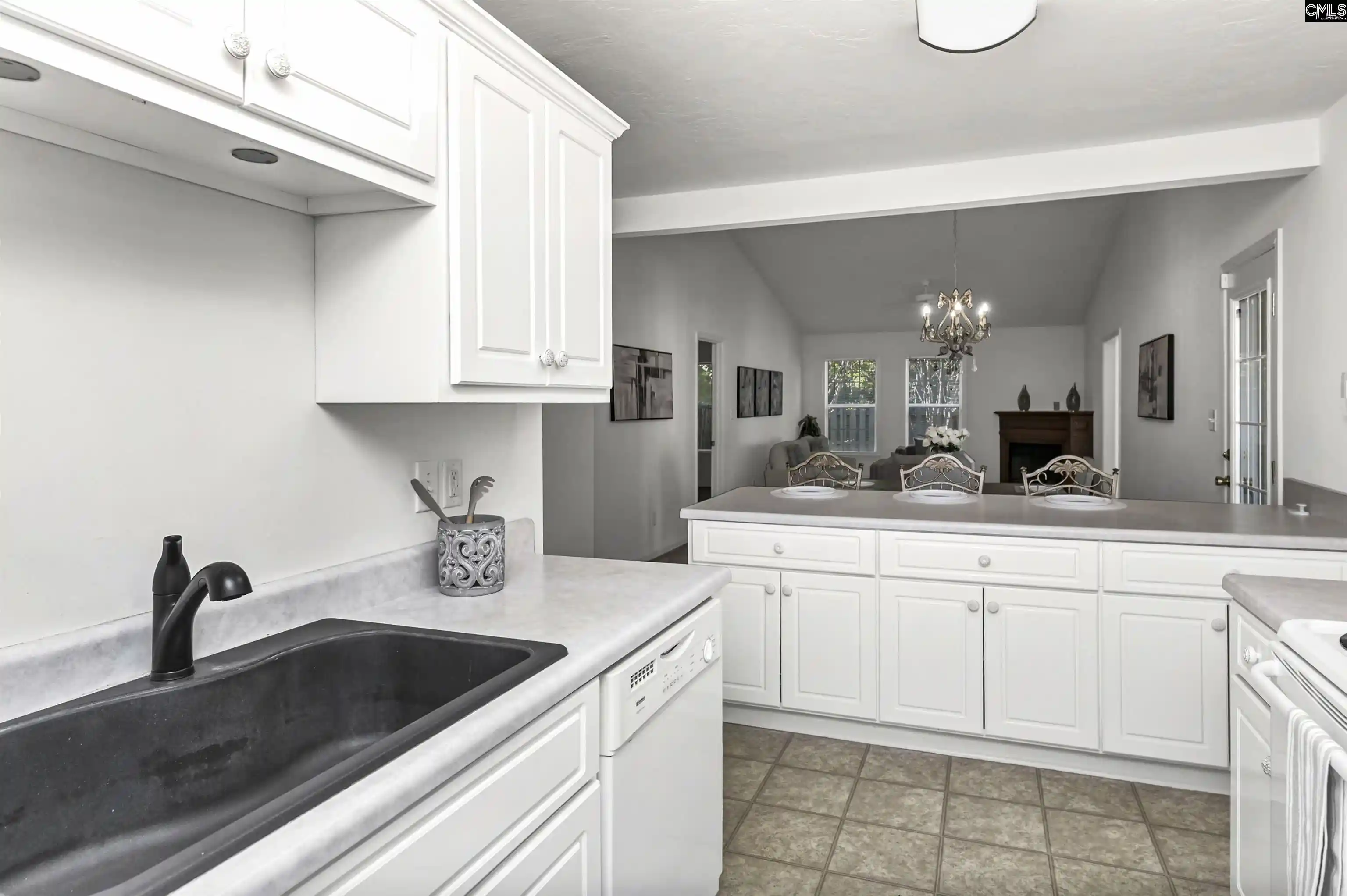 Photo 3 of Single family home for sale at 320 Elders Pond Cir, Columbia, SC 29229 | MLS# 644629 | Listing updated on 2026-10-08