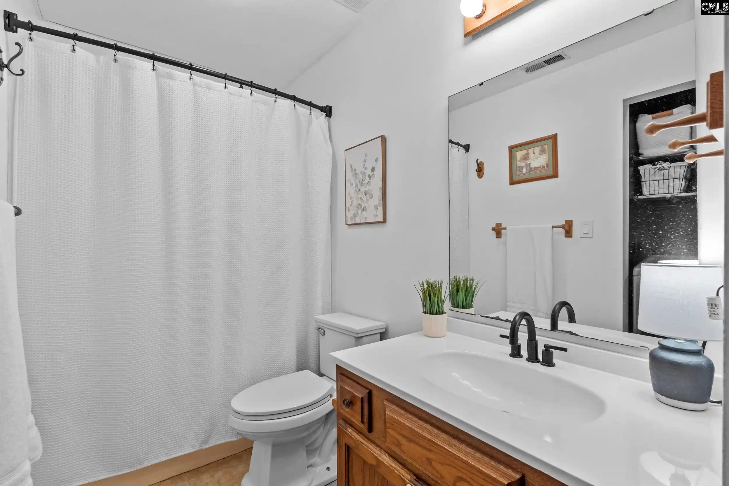 Photo 4 of Single family home for sale at 1055 Hilton Sound, Chapin, SC 29036 | MLS# 644662 | Listing updated on 2026-10-09