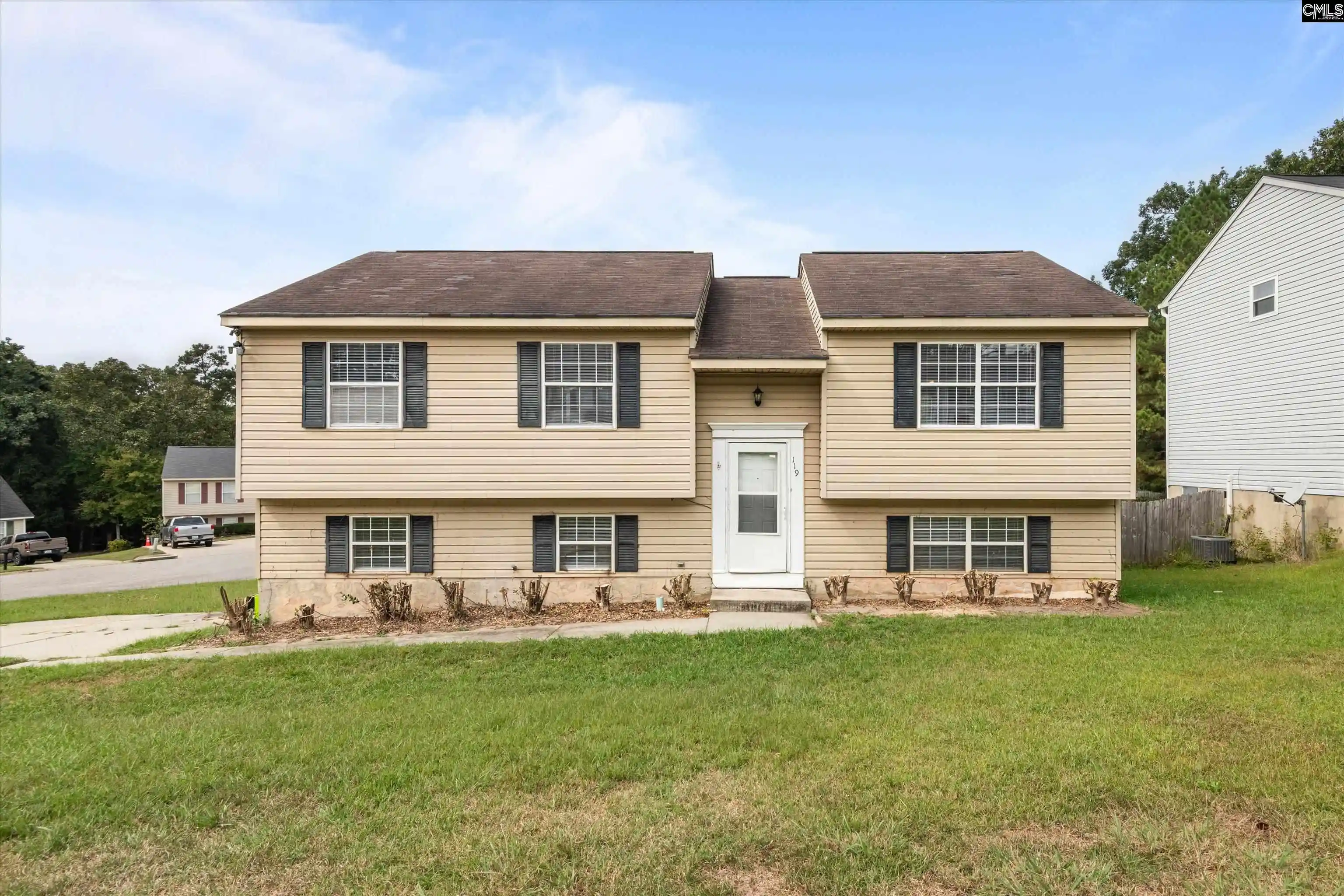 Photo 1 of Single family home for sale at 119 Old Hall, Irmo, SC 29063 | MLS# 644729 | Listing updated on 2026-10-09