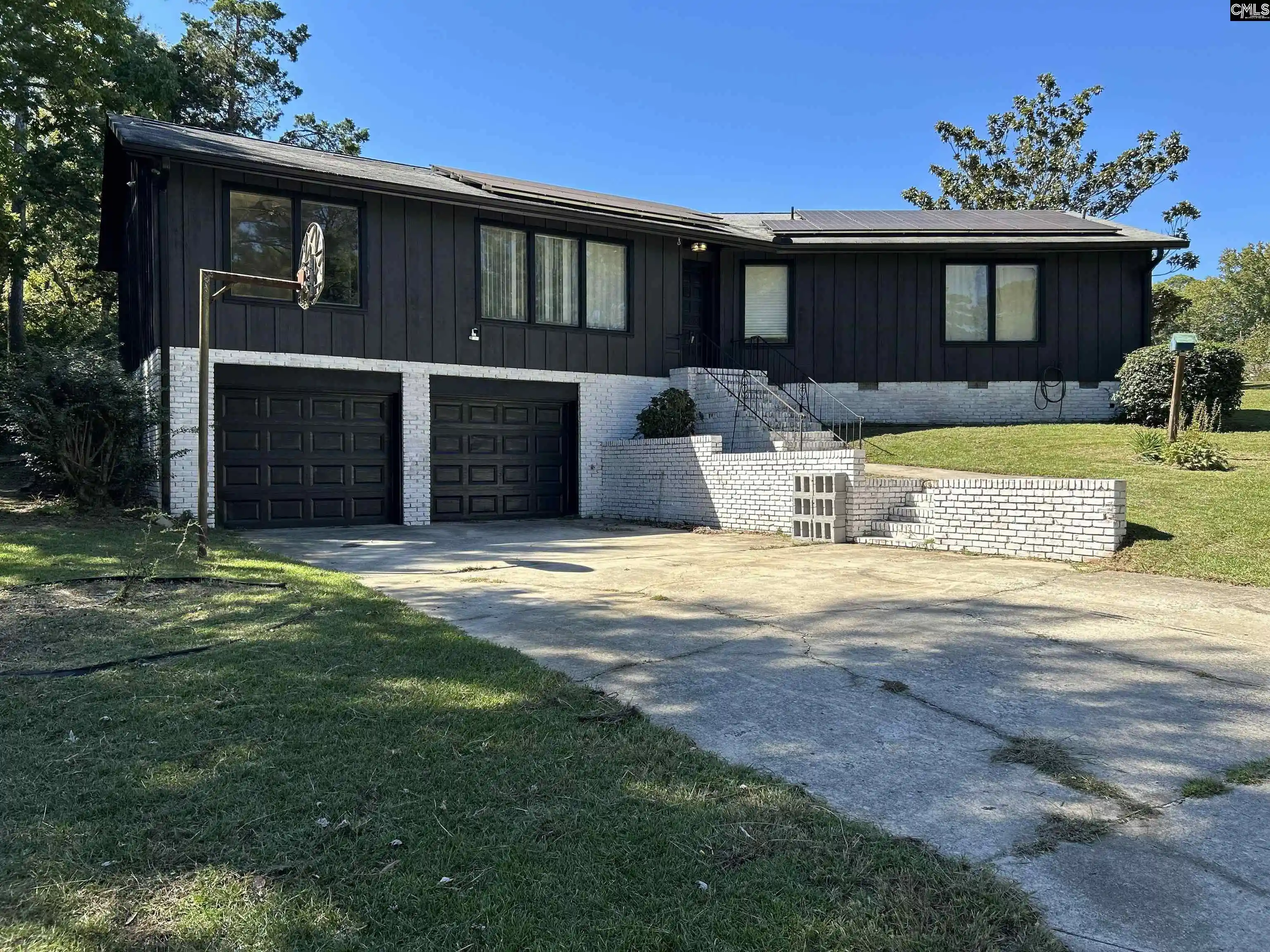 Photo 1 of Single family home for sale at 100 Finsbury, Columbia, SC 29212 | MLS# 644746 | Listing updated on 2026-10-09