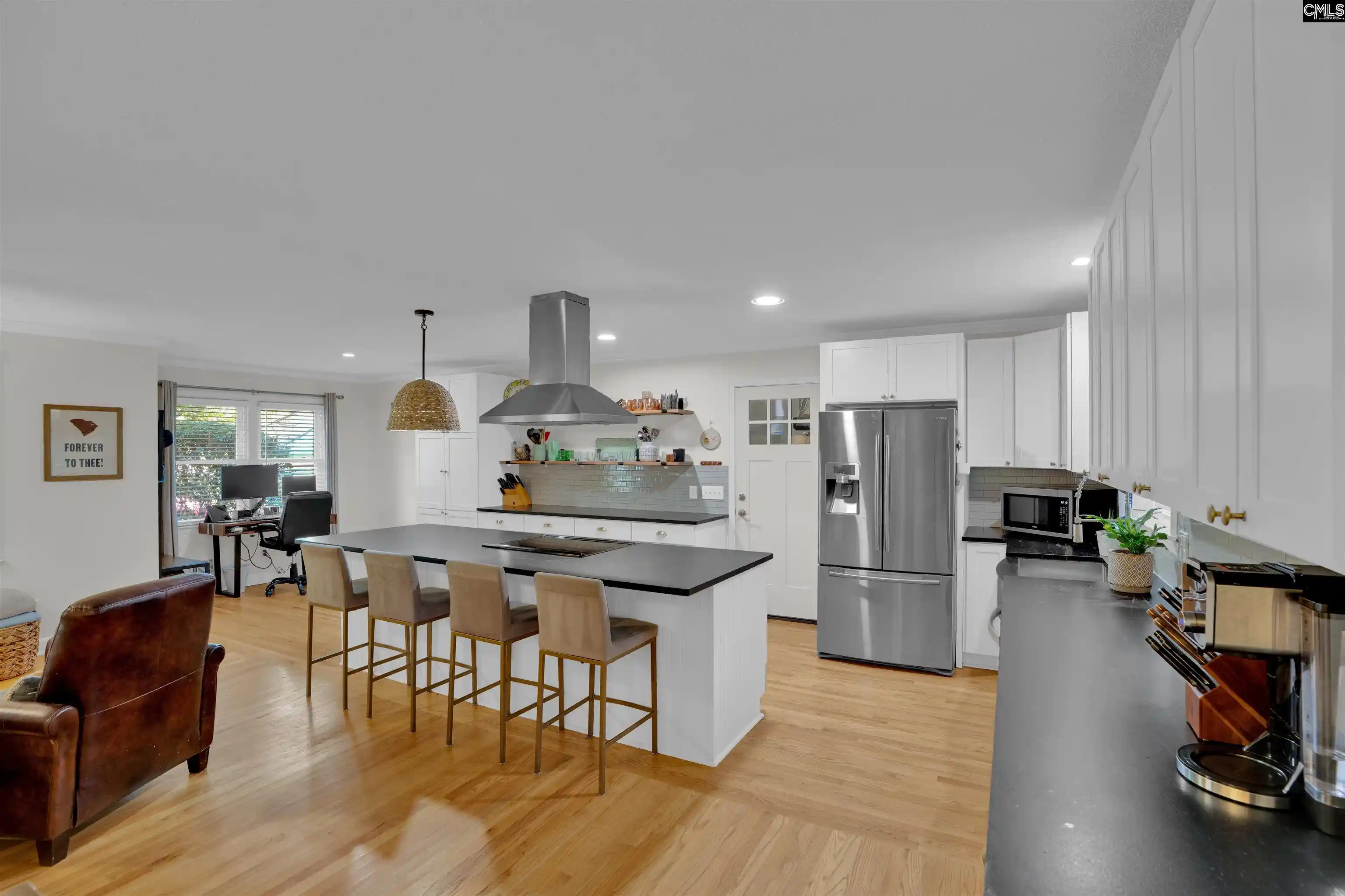 Photo 3 of Sale Pending at 901 Riverview, West Columbia, SC 29169 | MLS# 644779 | Listing updated on 2026-10-15
