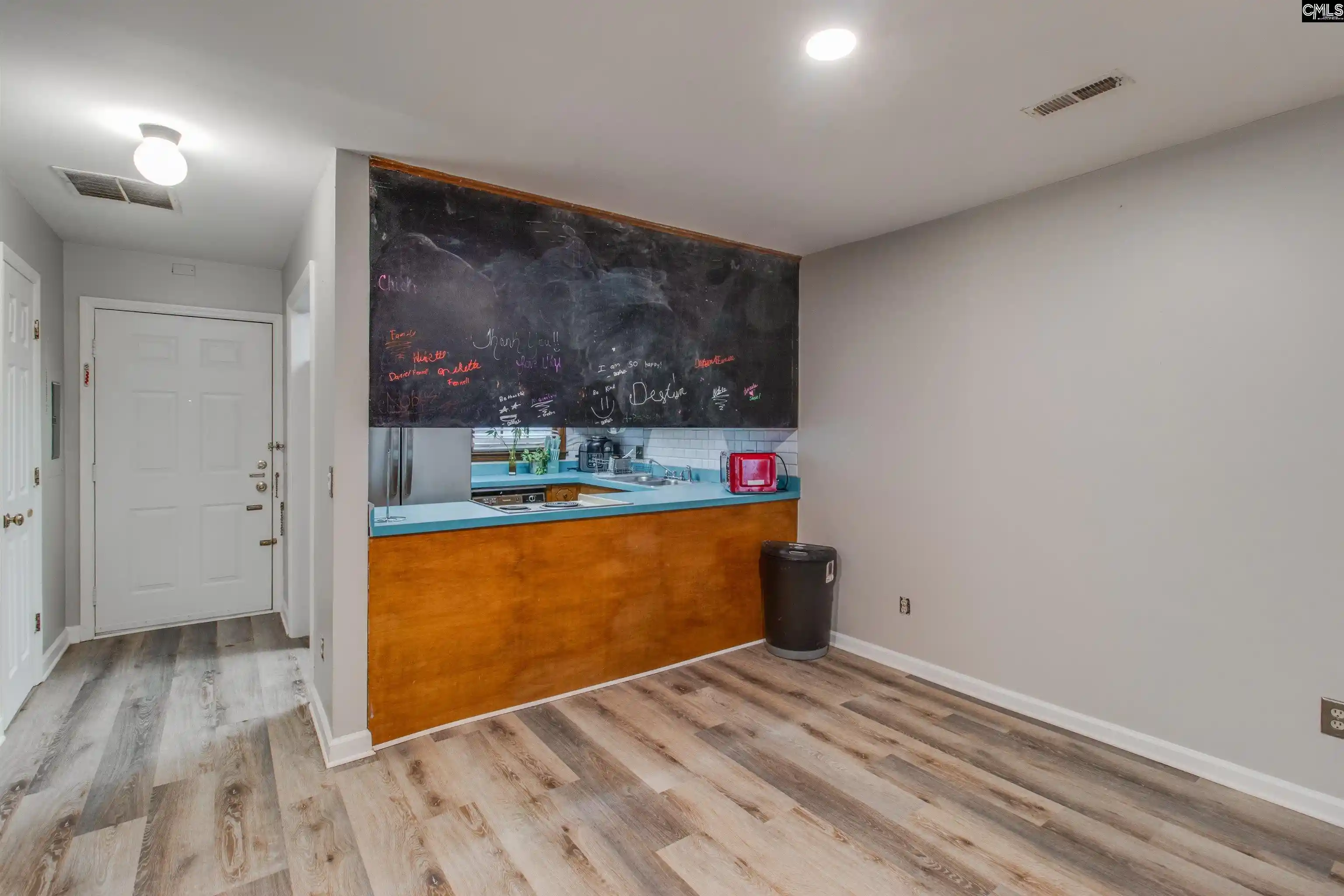 Photo 3 of Townhouse for sale at 107 Village Walk, Columbia, SC 29209 | MLS# 644797 | Listing updated on 2026-10-12