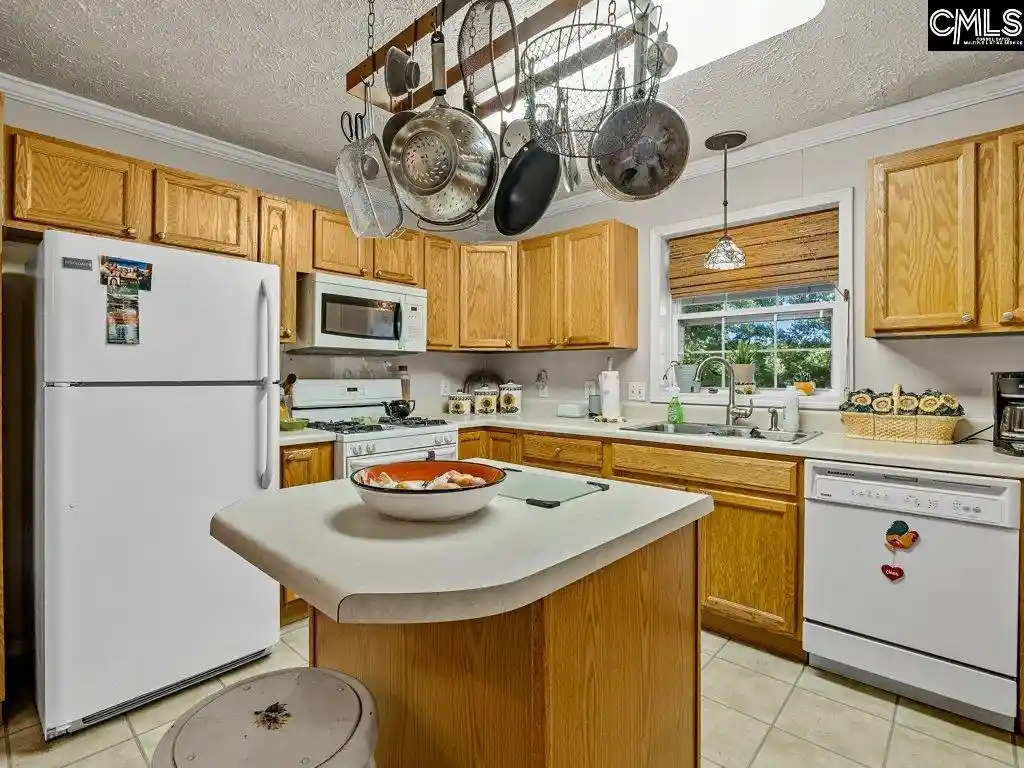 Photo 4 of Manufactured home for sale at 15 Bell Tel, Prosperity, SC 29127 | MLS# 644809 | Listing updated on 2026-10-20